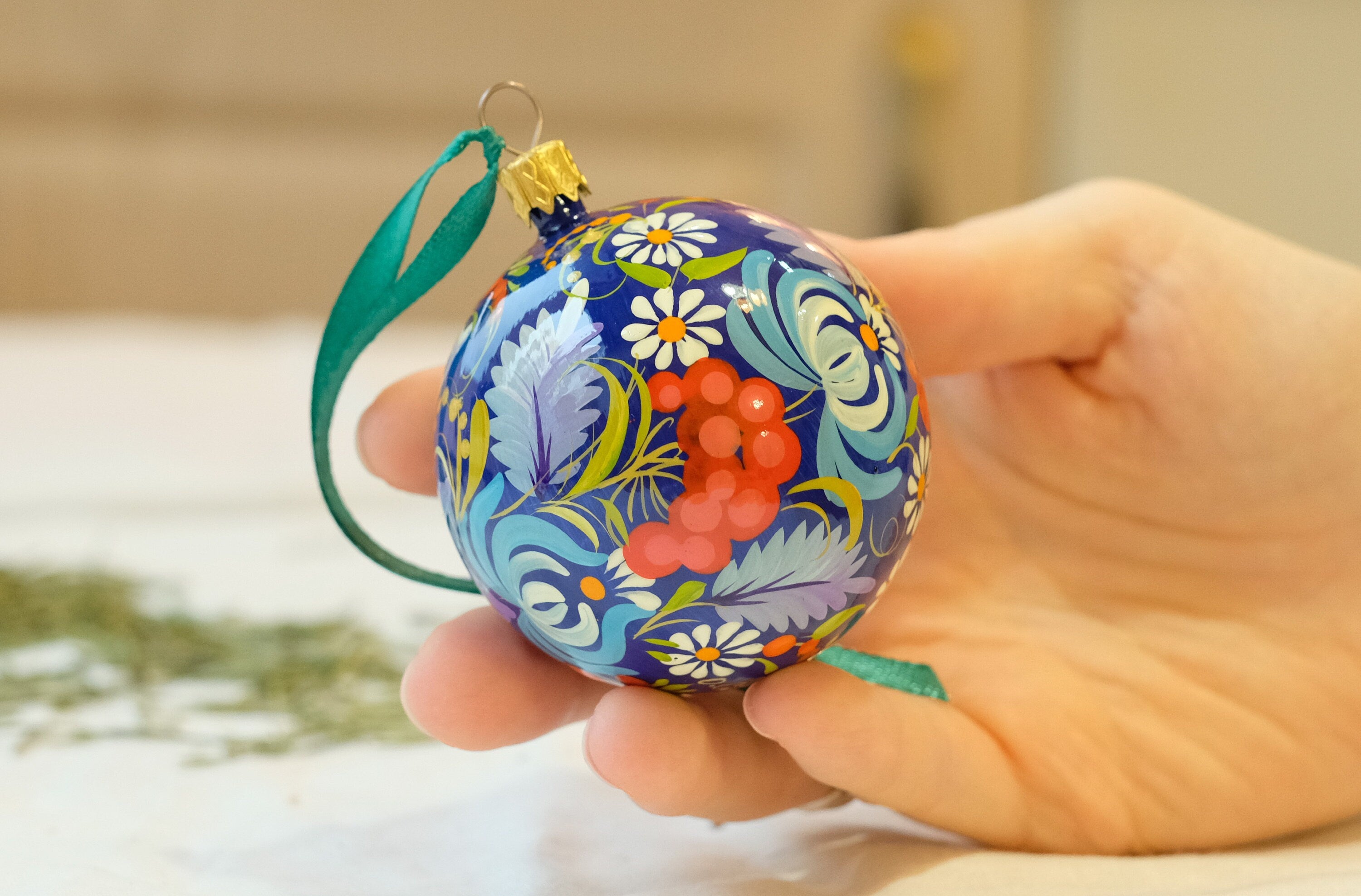Set of 2 Painted Blue Flower Ukrainian Christmas Ball Ornaments 2.4 in, Gift-wrapped