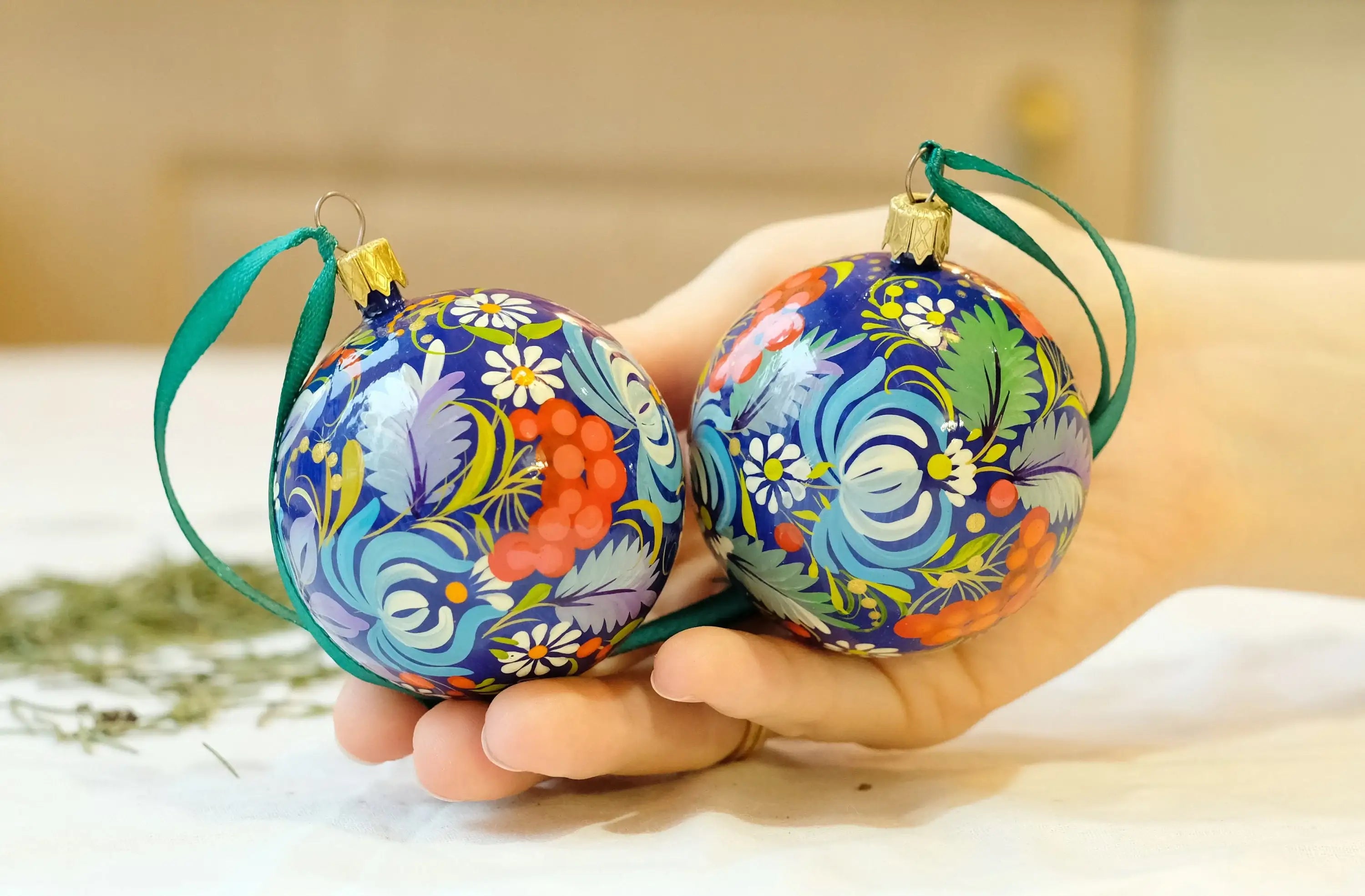 Set of 2 Painted Blue Flower Ukrainian Christmas Ball Ornaments 2.4 in, Gift-wrapped