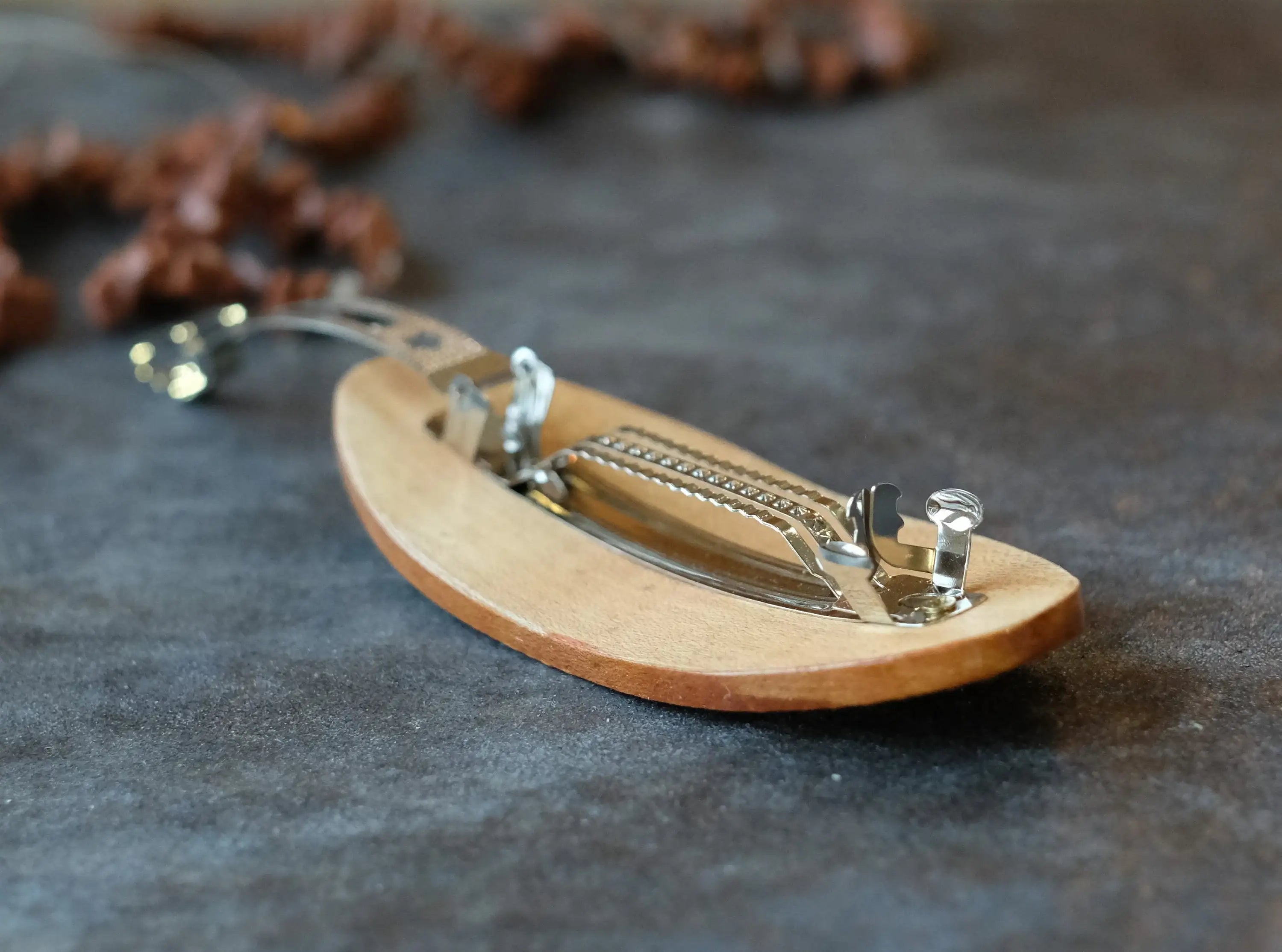 Painted Wooden Oval Hair Barrette - Artisanal Petrykivka Art Green Flower French Barrette Hair Clip