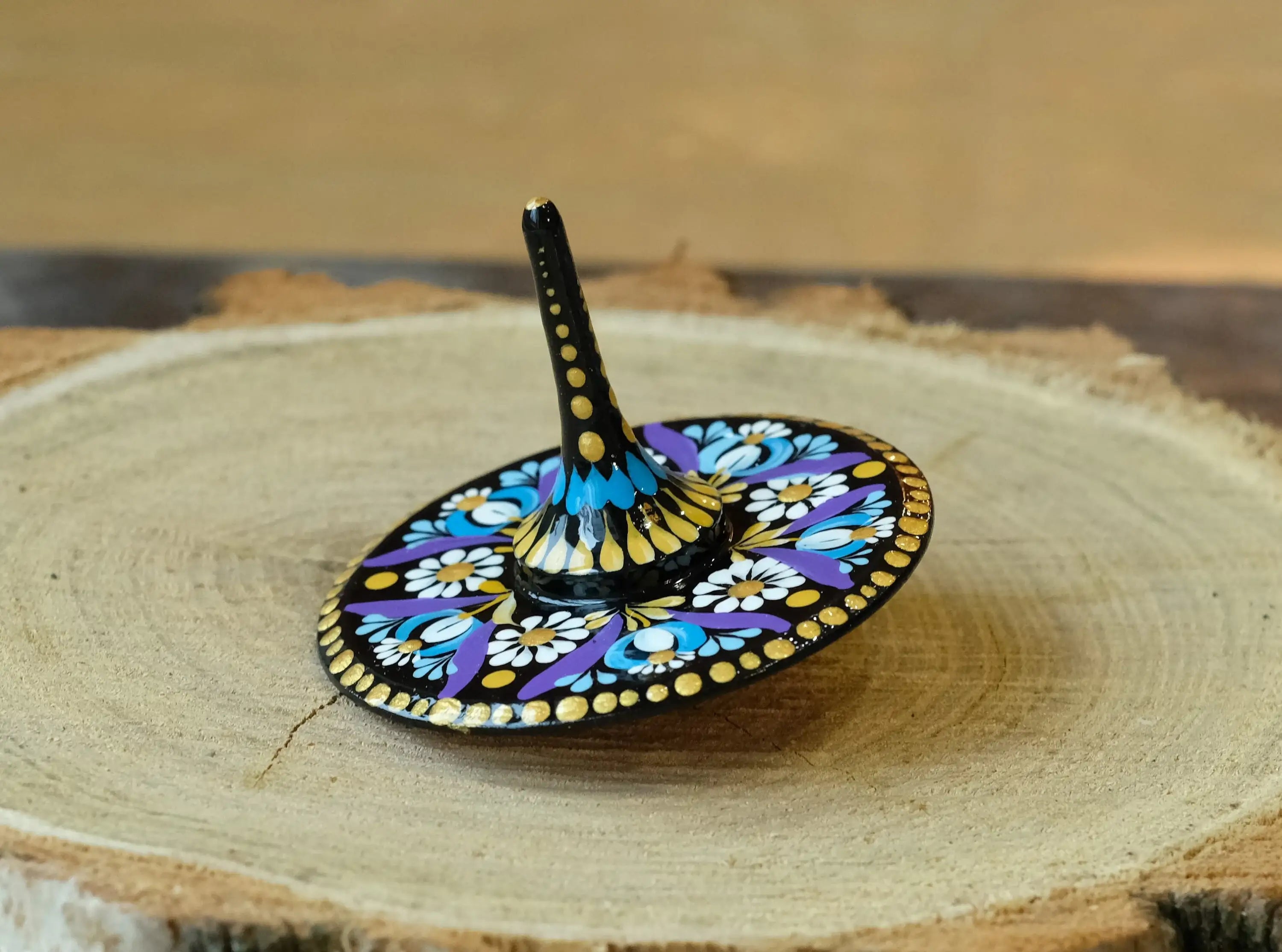 Wooden spinning top, Unique fidget spinner, Hand spinner fidget toy, Party bag favor, Cute Wedding favor, Purple flower spinning top