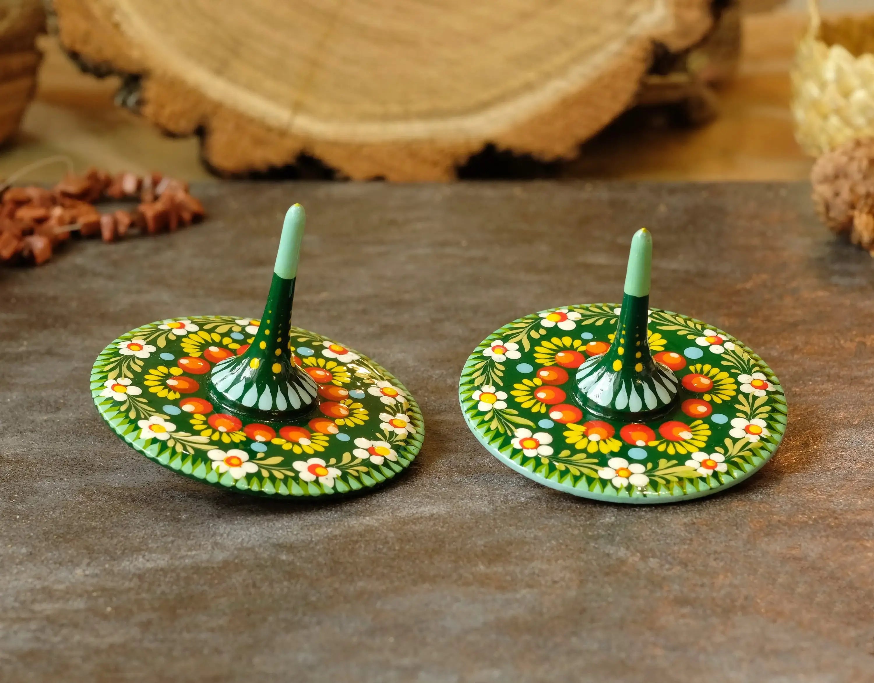 Wooden spinning top, Unique fidget spinner, Hand spinner fidget toy, Party bag favor, Cute Wedding favor, Green flower spinning top