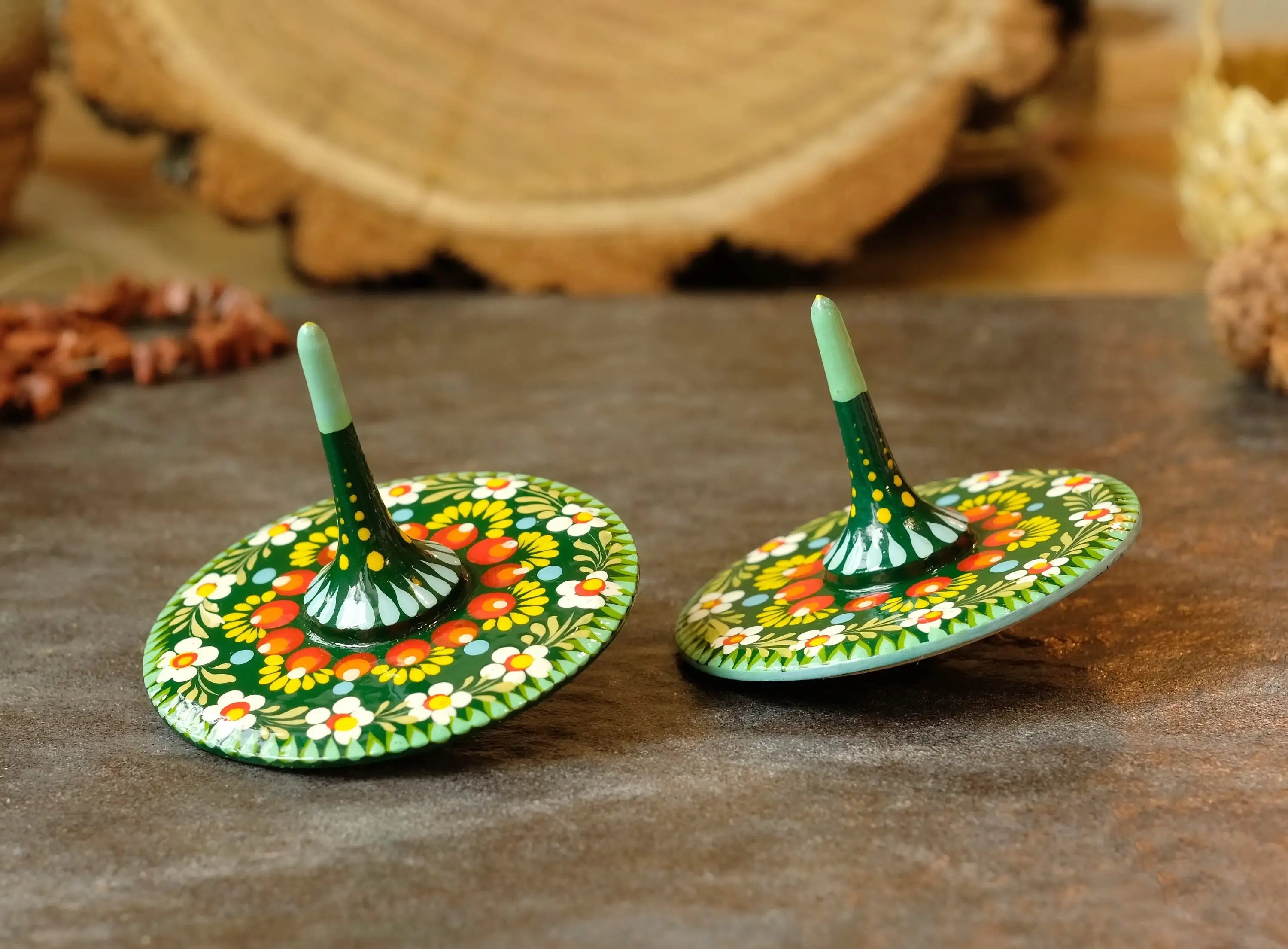 Wooden spinning top, Unique fidget spinner, Hand spinner fidget toy, Party bag favor, Cute Wedding favor, Green flower spinning top