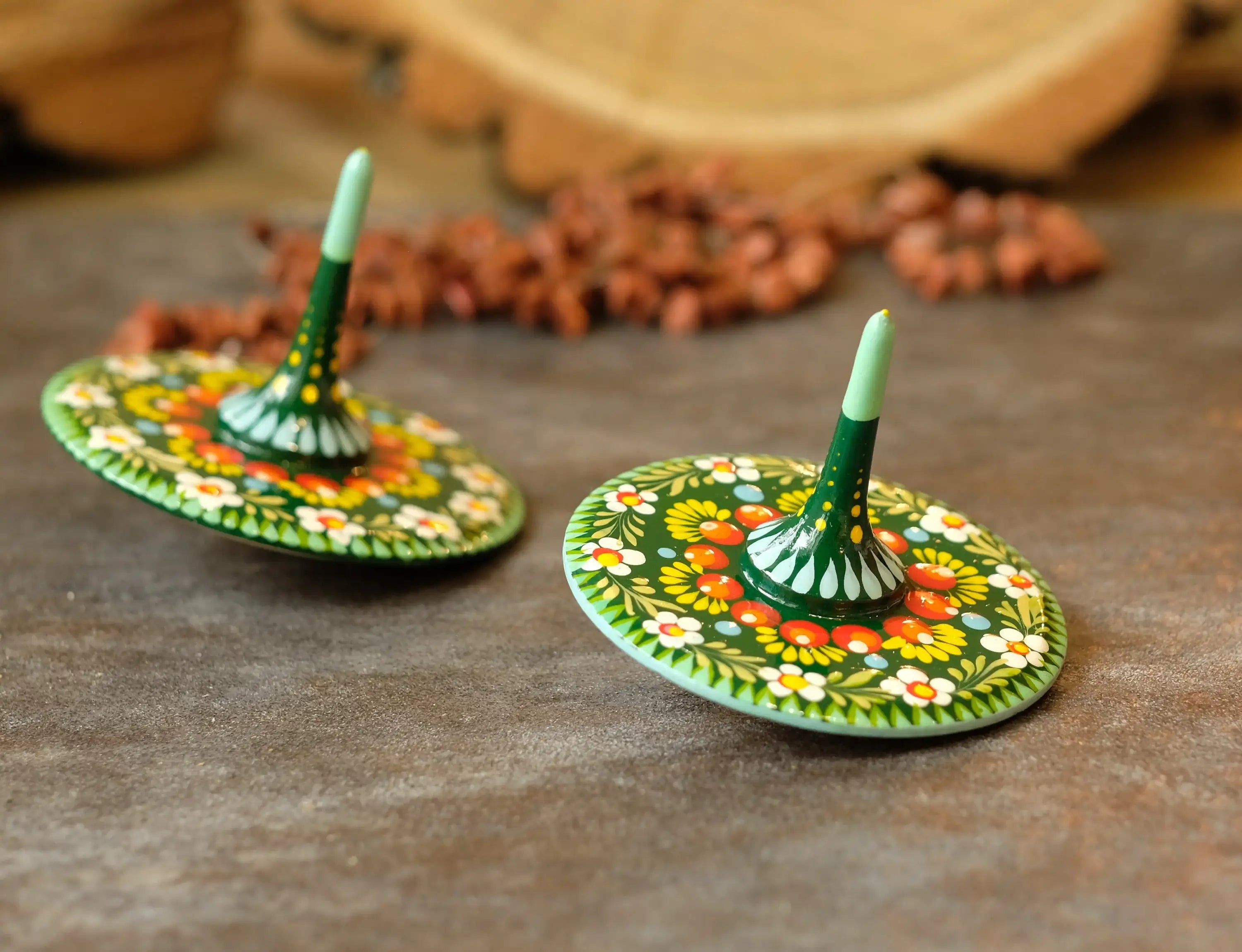 Wooden spinning top, Unique fidget spinner, Hand spinner fidget toy, Party bag favor, Cute Wedding favor, Green flower spinning top