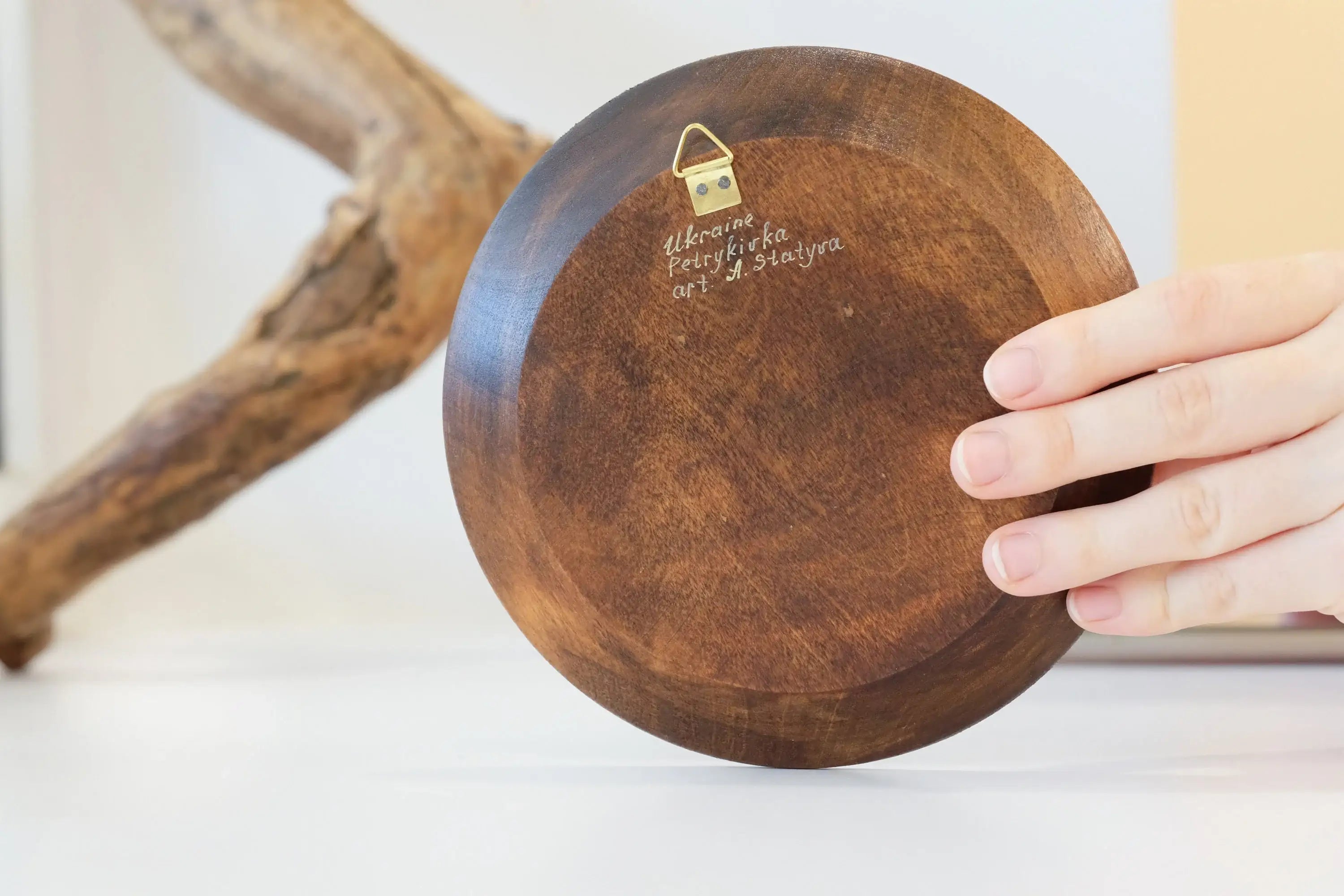 Custom Pet Portrait Painting on Wooden Plate - Personalized Pet Loss Memorial Gift, Cat Portrait Decorated with Petrykivka Art