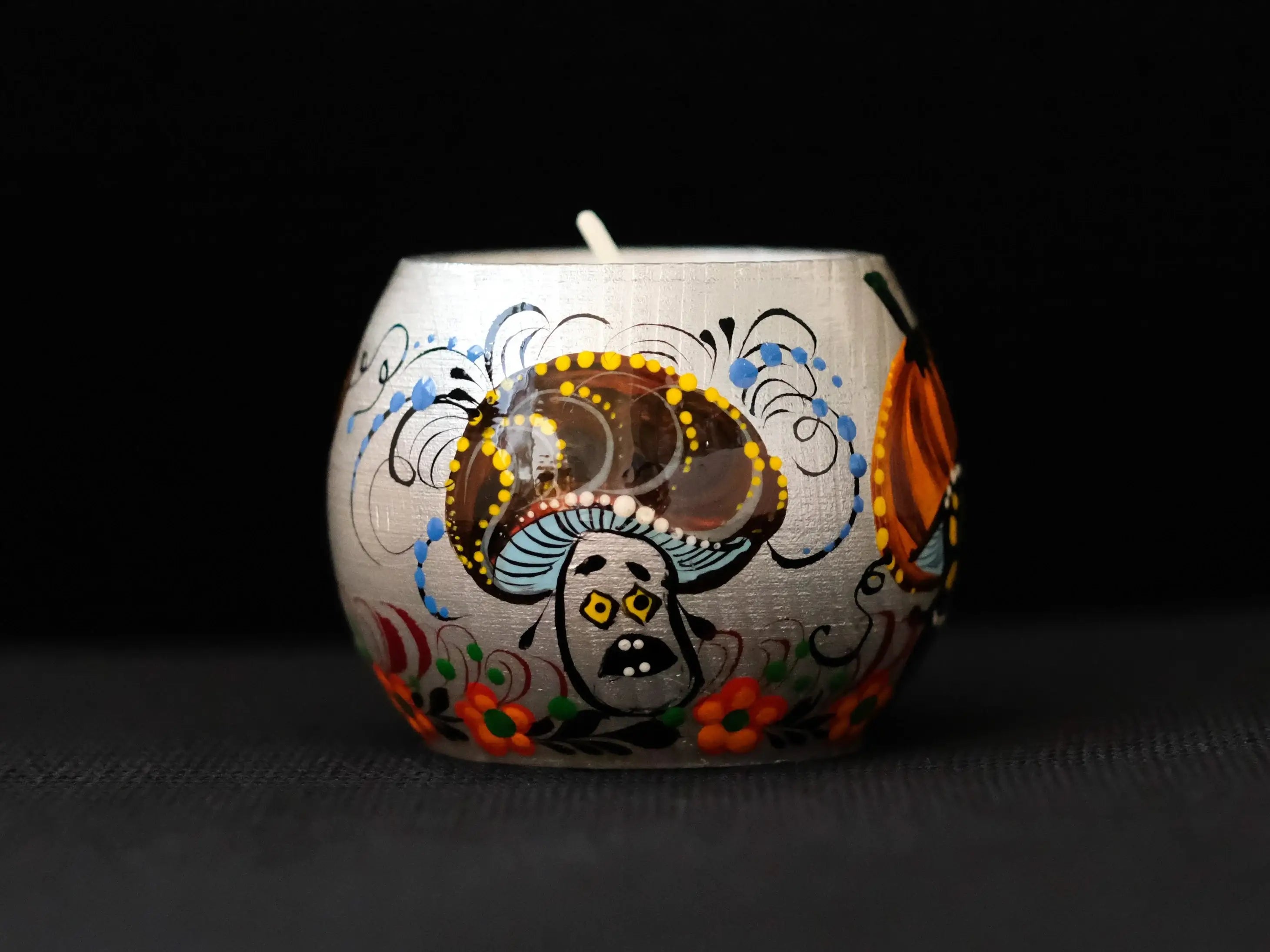 Painted Wooden Mushroom Candle Holder - Spooky Mushroom Face Halloween Tea Light Candle Holder