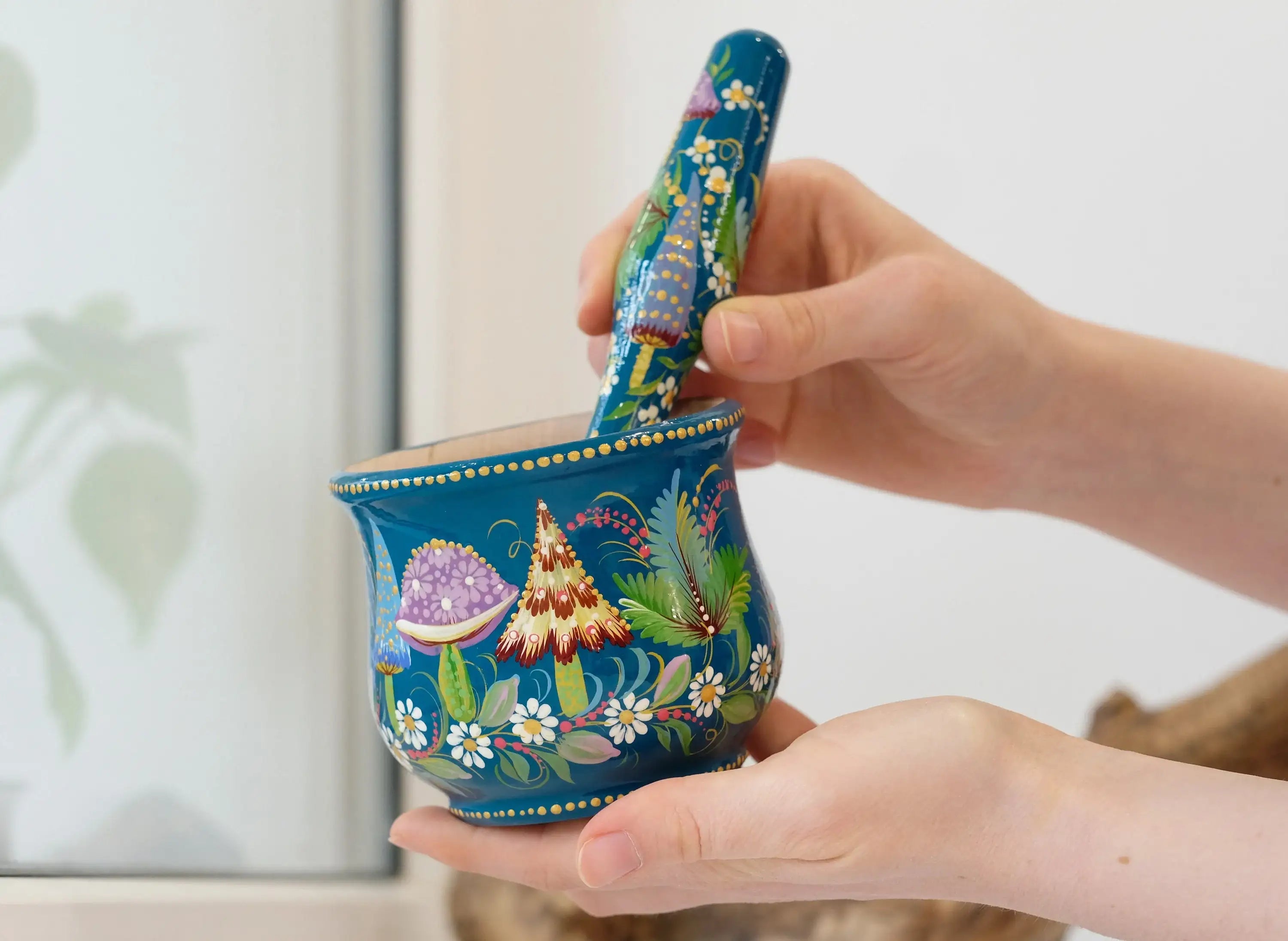 Wooden Mushroom Mortar and Pestle Set - Hand-Painted Artisanal Turquoise Grinding Bowl Crush Bowl