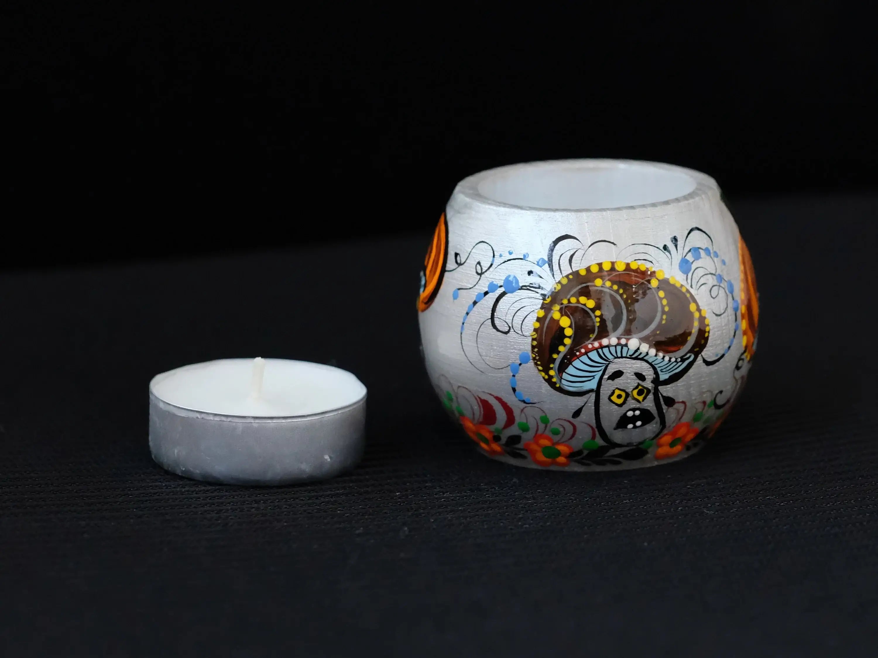 Painted Wooden Mushroom Candle Holder - Spooky Mushroom Face Halloween Tea Light Candle Holder