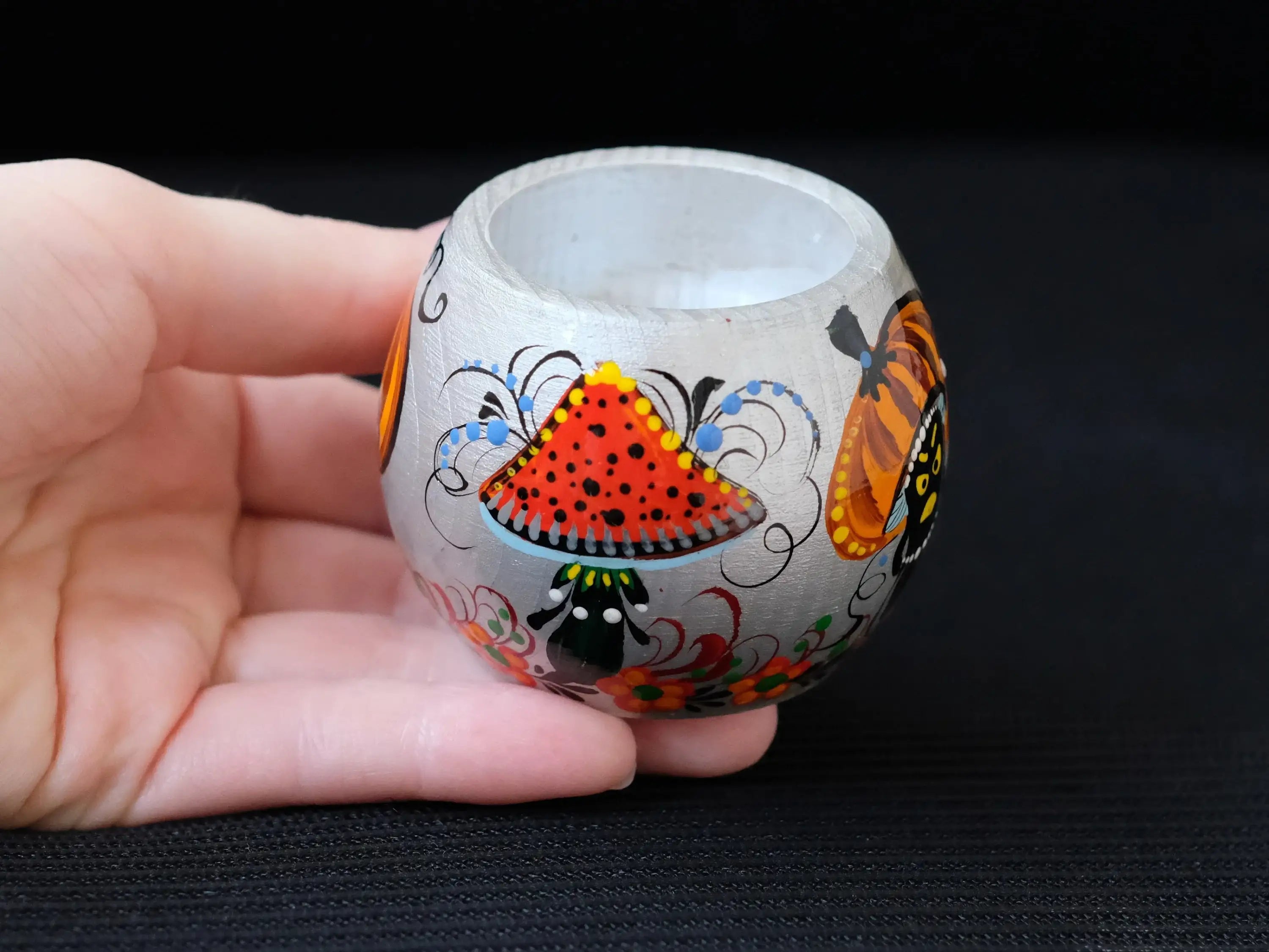 Painted Wooden Mushroom Candle Holder - Spooky Mushroom Face Halloween Tea Light Candle Holder