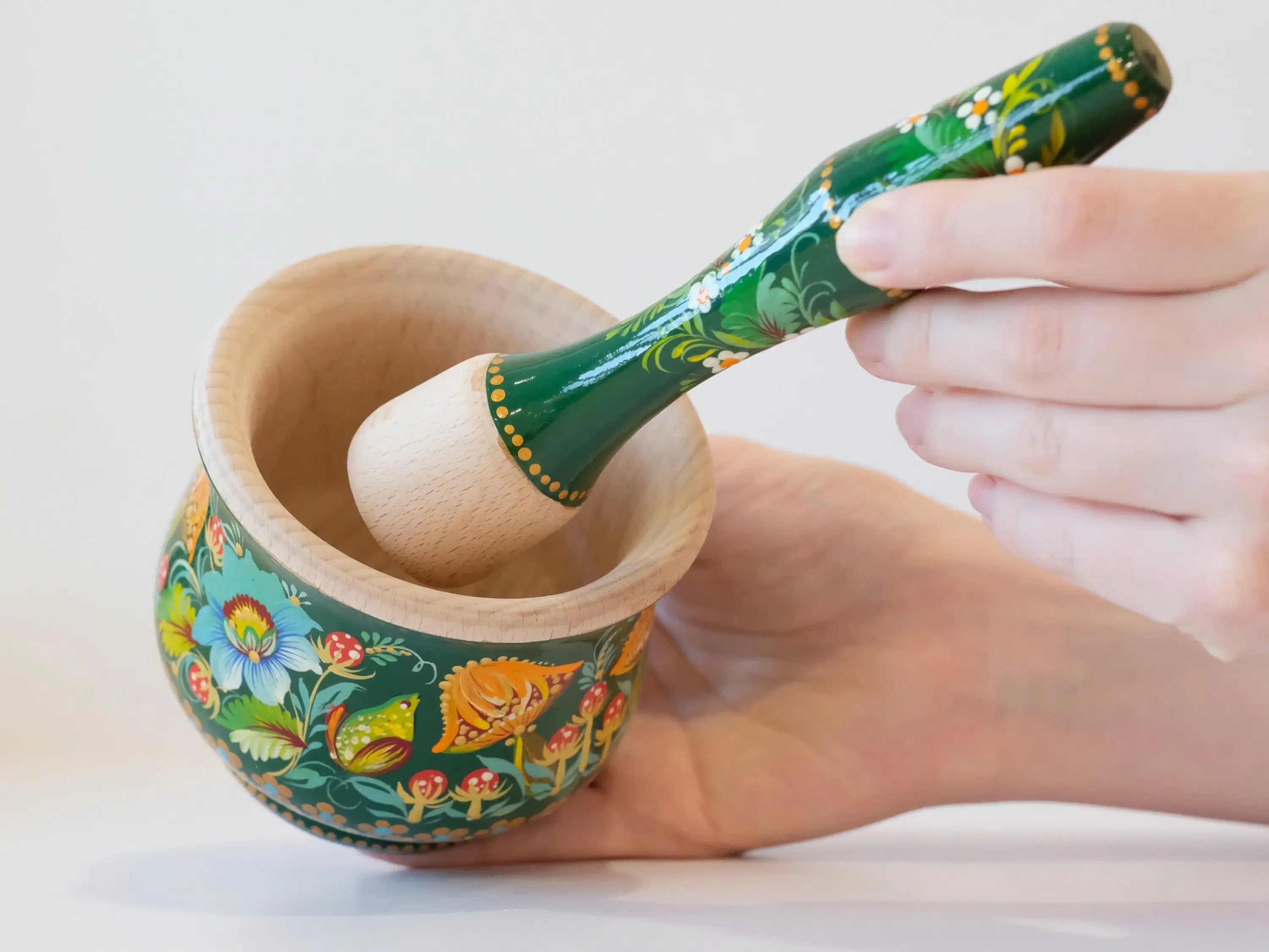 Wooden Frog Mortar and Pestle Set