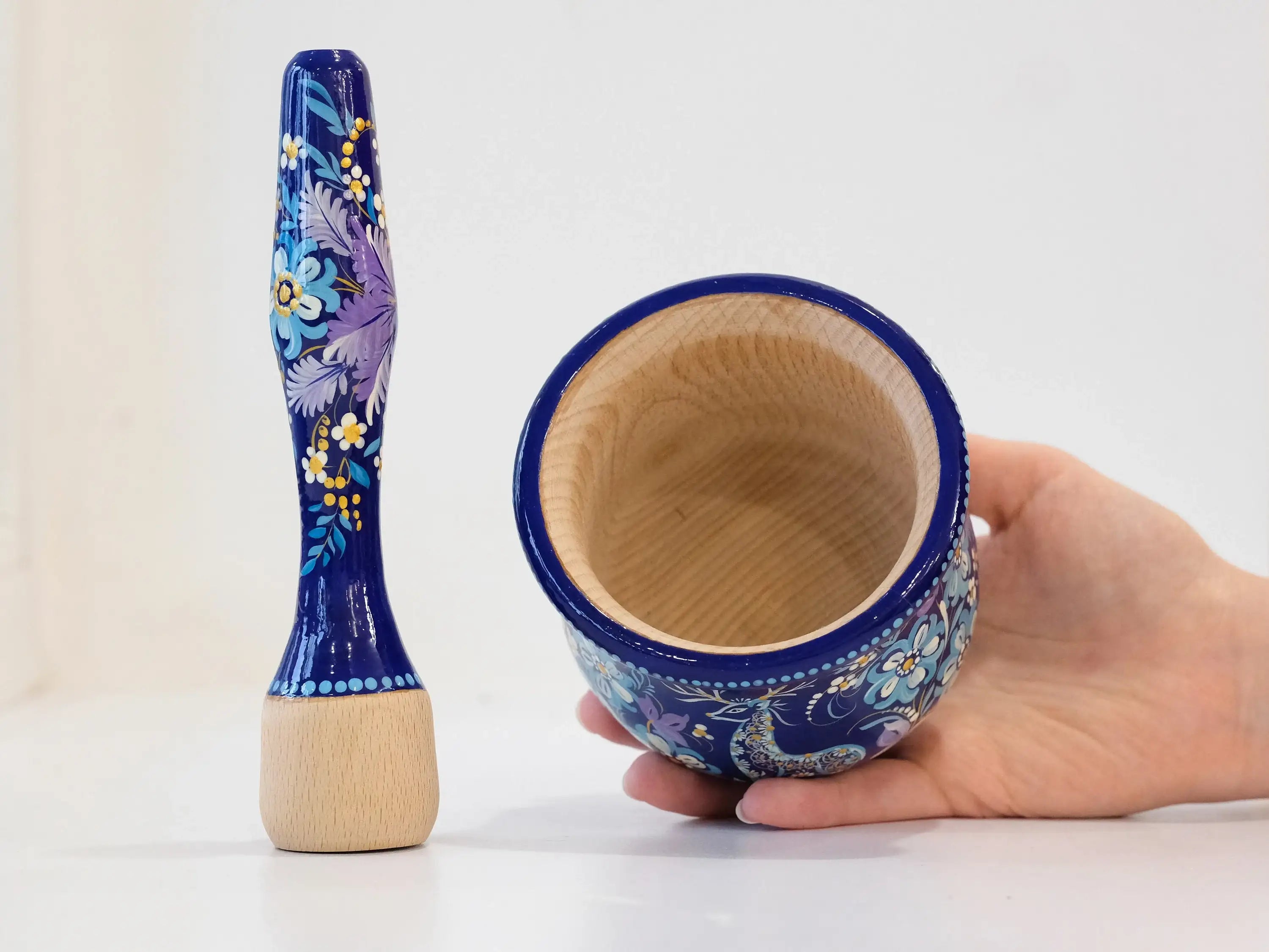 Wooden Painted Deer Mortar and Pestle Set - Artisanal Christmas Deer Blue Flower Gringing Bowl, Petrykivka Art