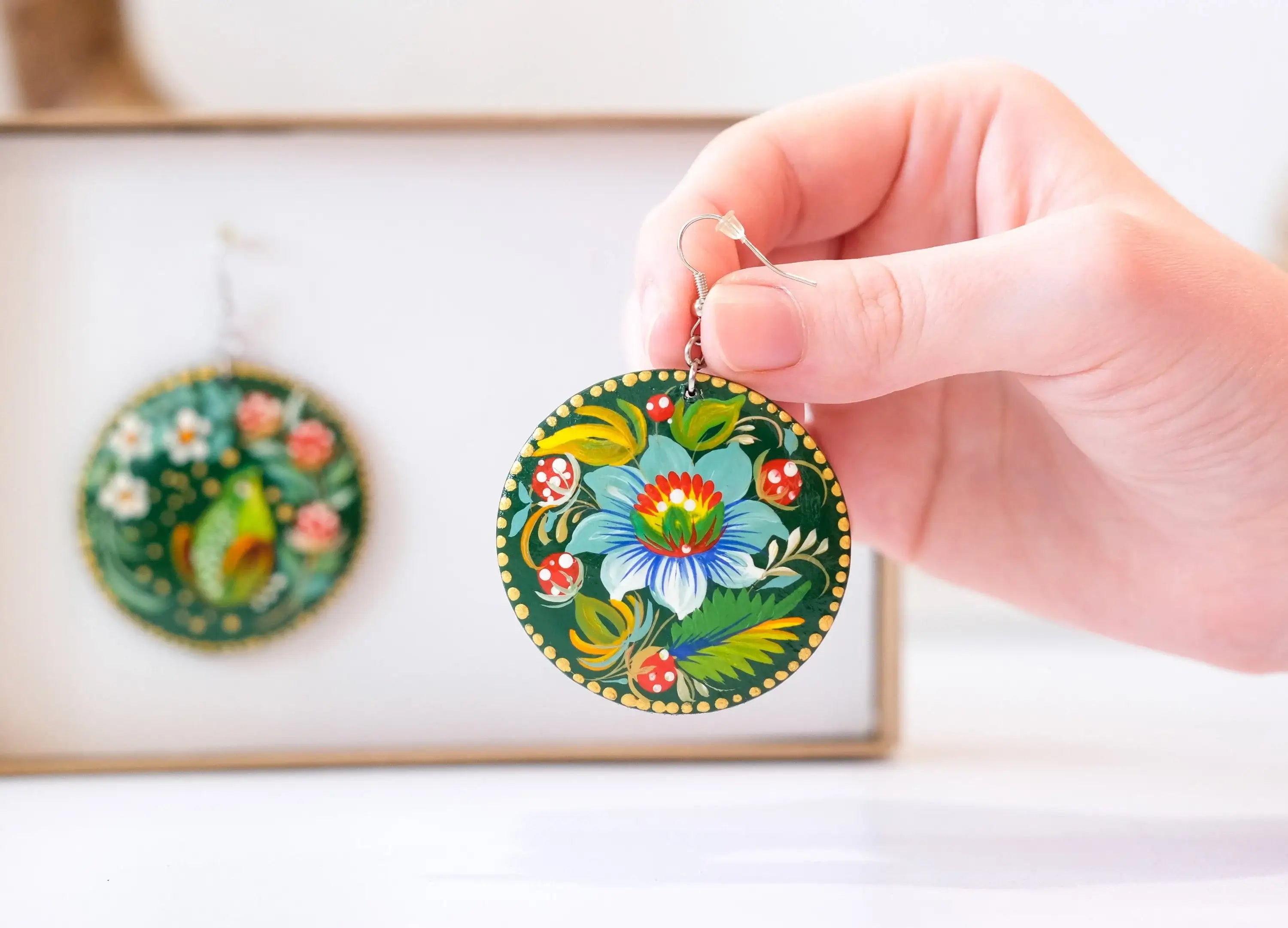 Hypoallergenic Painted Wooden Frog Earrings - Artisanal Dangle Drop Large Circle Statement, Emerald Green