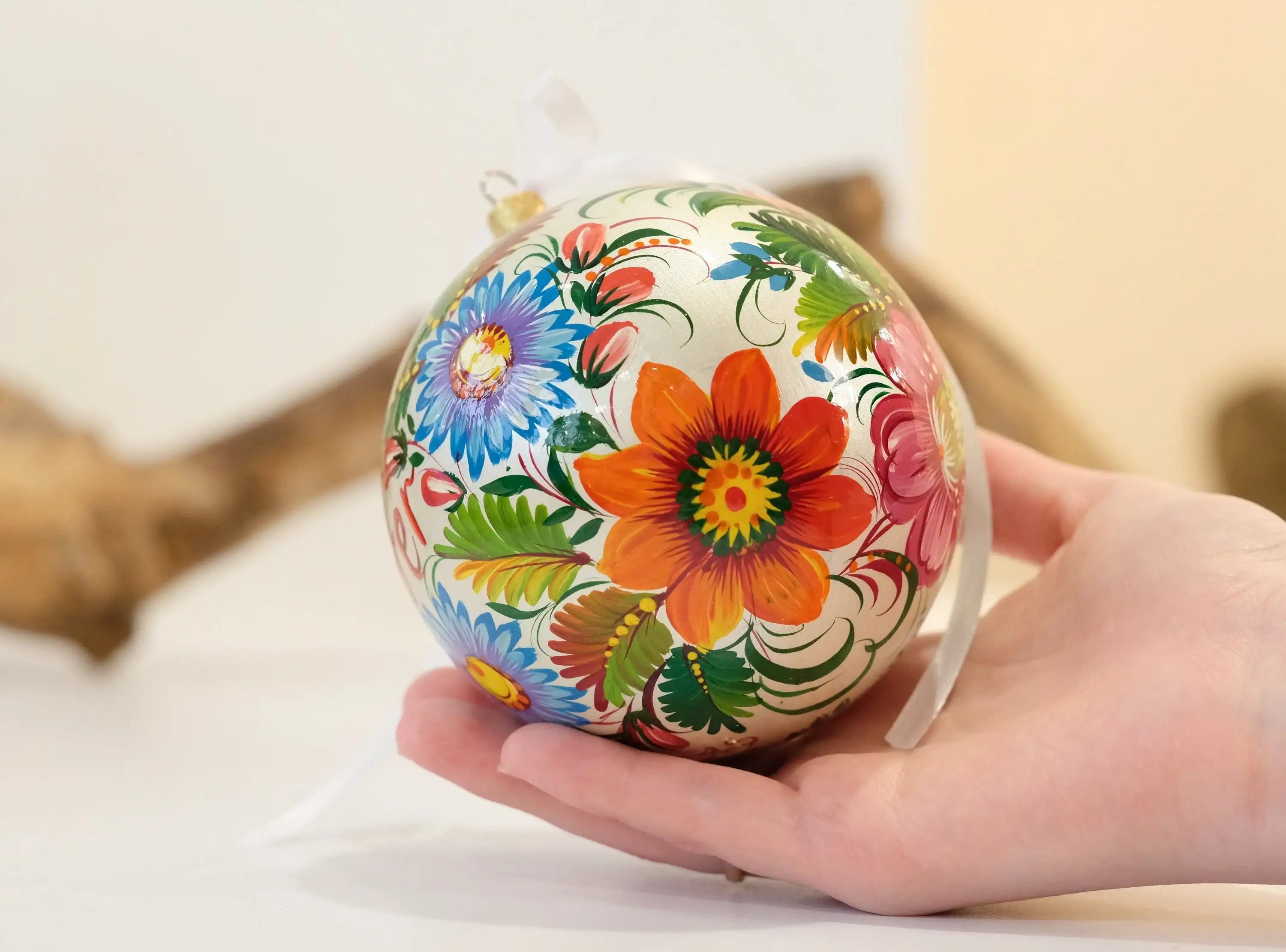 Custom Pet Portrait Painting on Wooden Plate - Personalized Pet Loss Memorial Gift, Animal Cat Portrait Decorated with Petrykivka Art