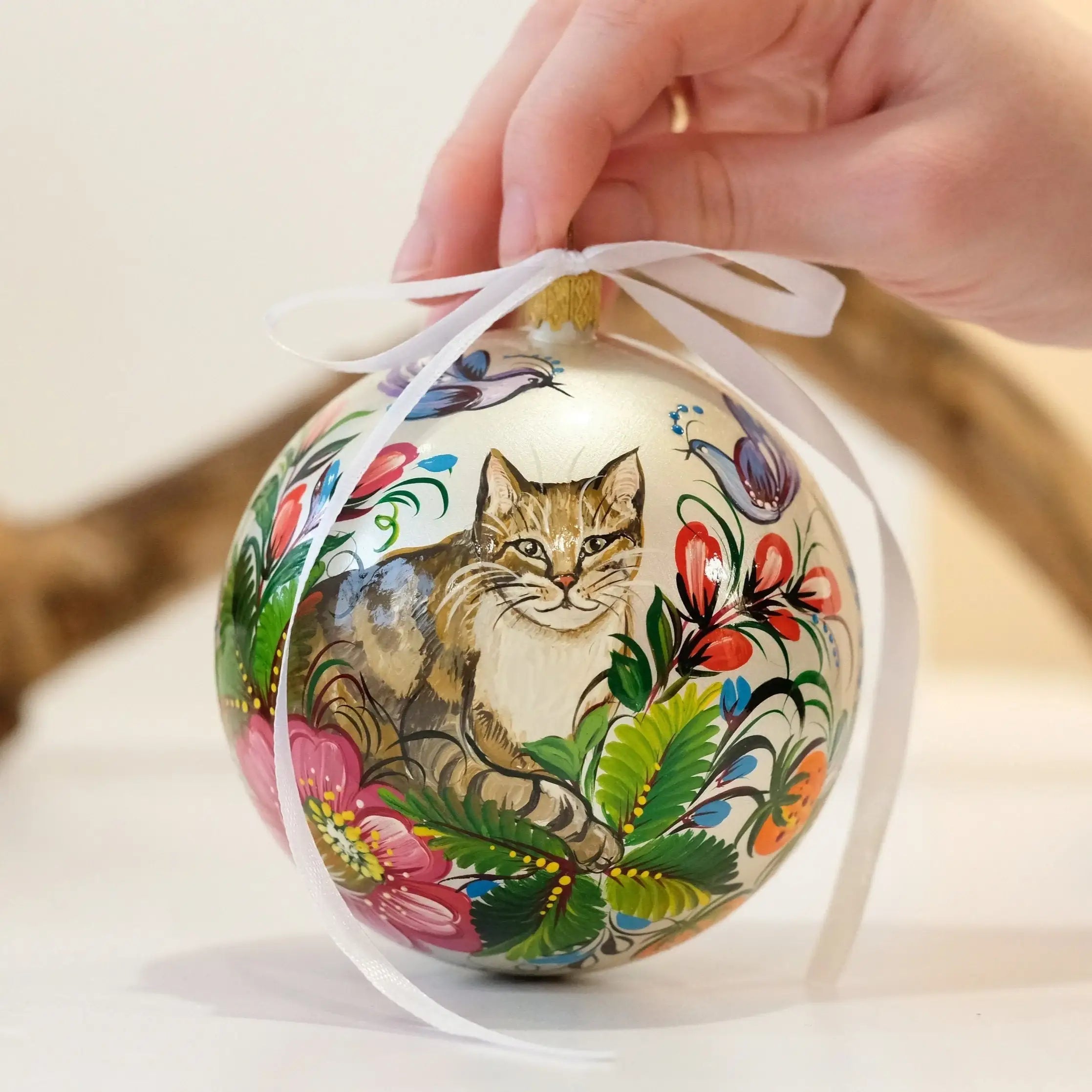 Custom Pet Portrait Painting on Wooden Plate - Personalized Pet Loss Memorial Gift, Animal Cat Portrait Decorated with Petrykivka Art