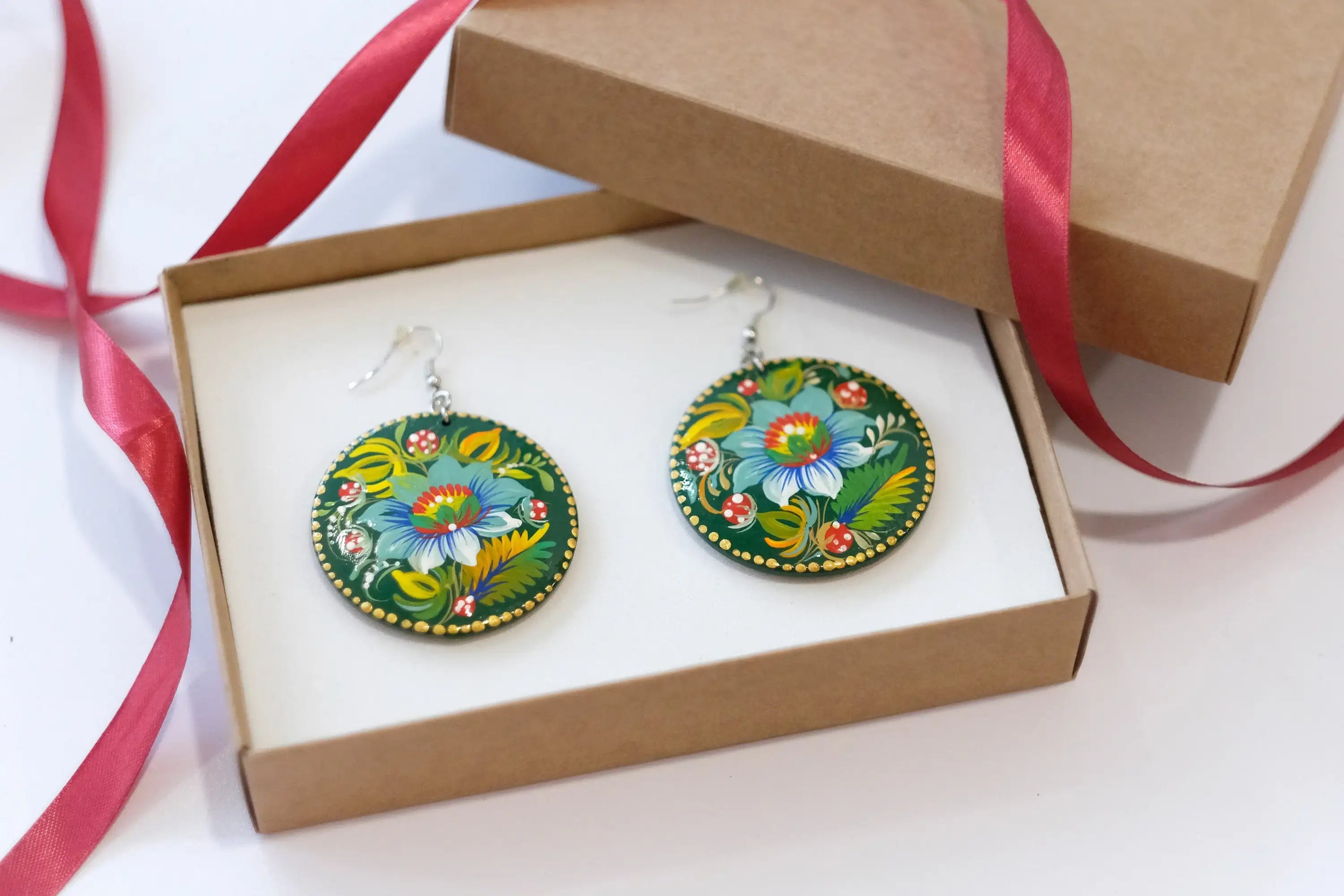 Hypoallergenic Painted Wooden Frog Earrings - Artisanal Dangle Drop Large Circle Statement, Emerald Green