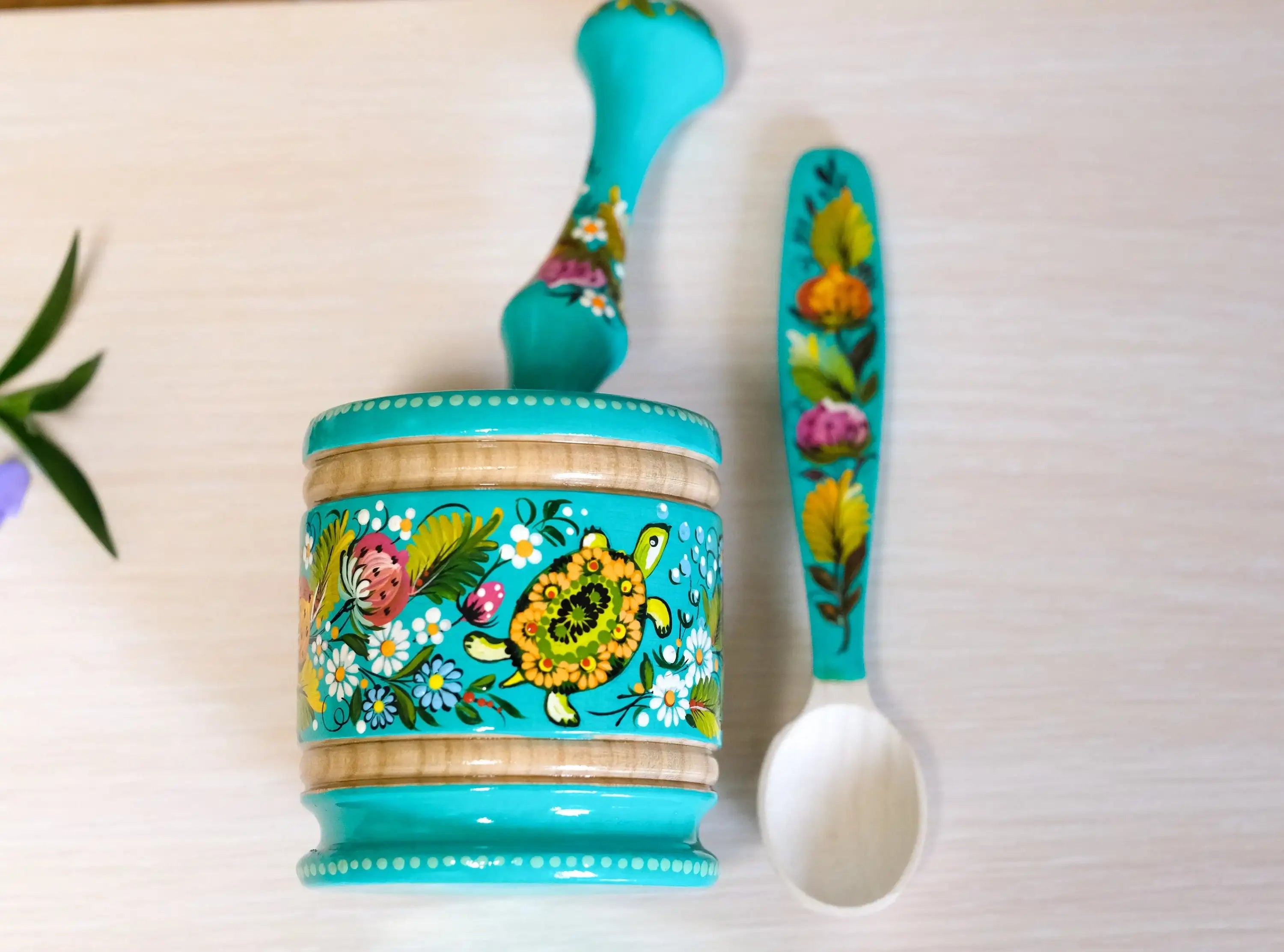 Wooden Mortar & Pestle set - Artisanal Painted Turquoise Turtle Crush Bowl, Handmade