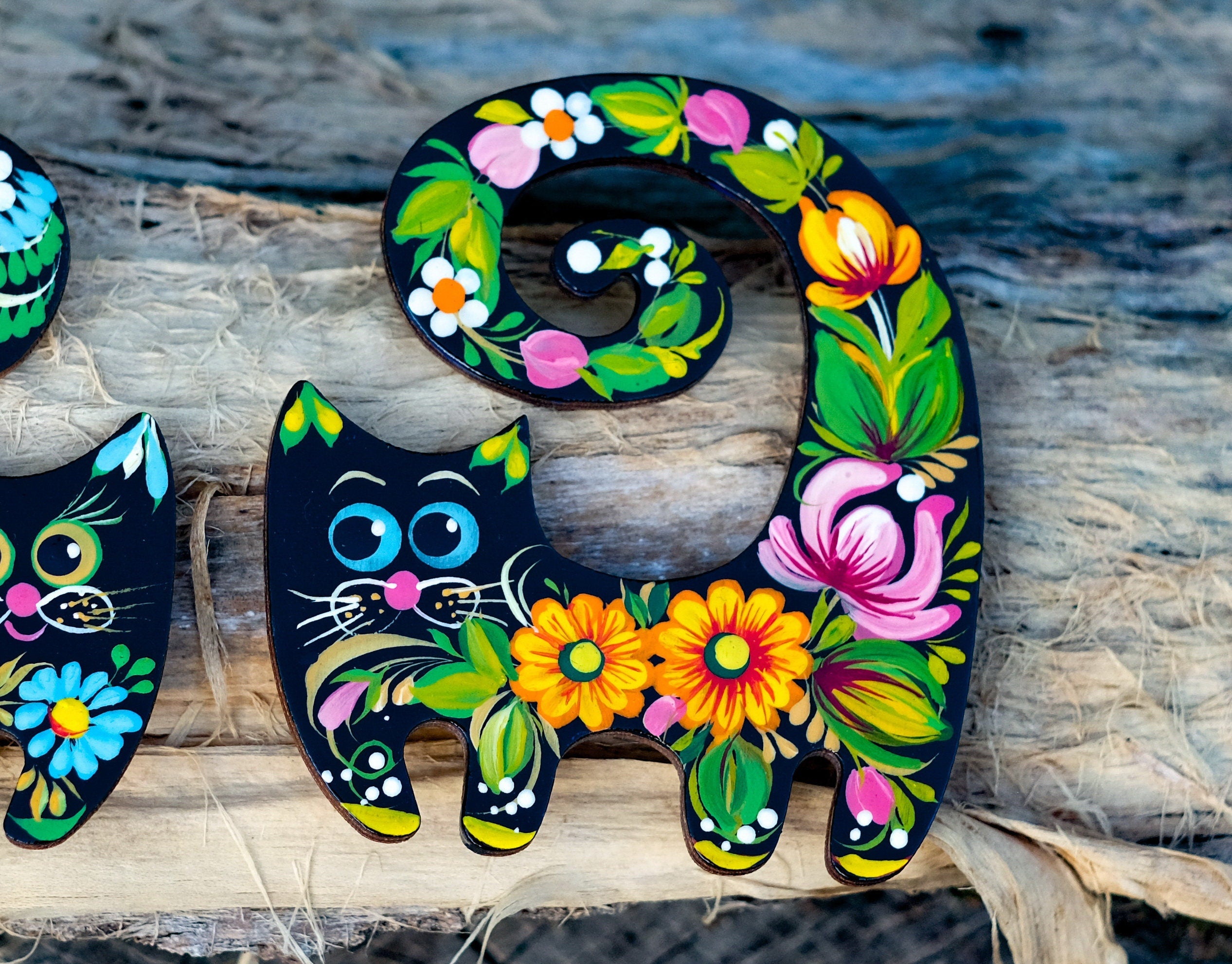 Painted Wooden Funny Cat Fridge Magnets Set - Petrykivka Art Cute Cat Silhouette Decorative Magnet, Handmade