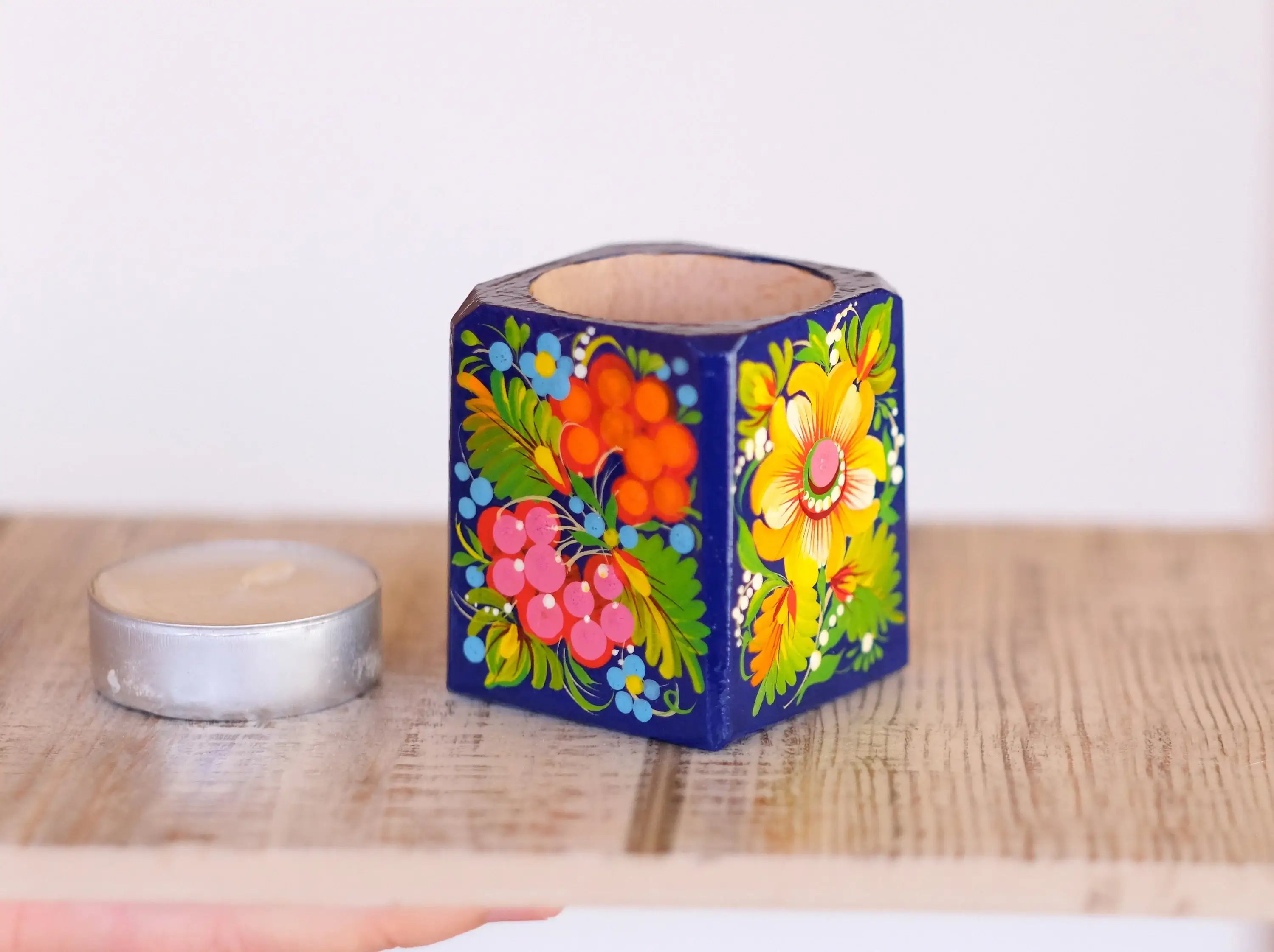 Wooden candle holder, Painted sunflower candle holder, Ukrainian tea light holder, Square tea light holder, Yellow flower candle holder,