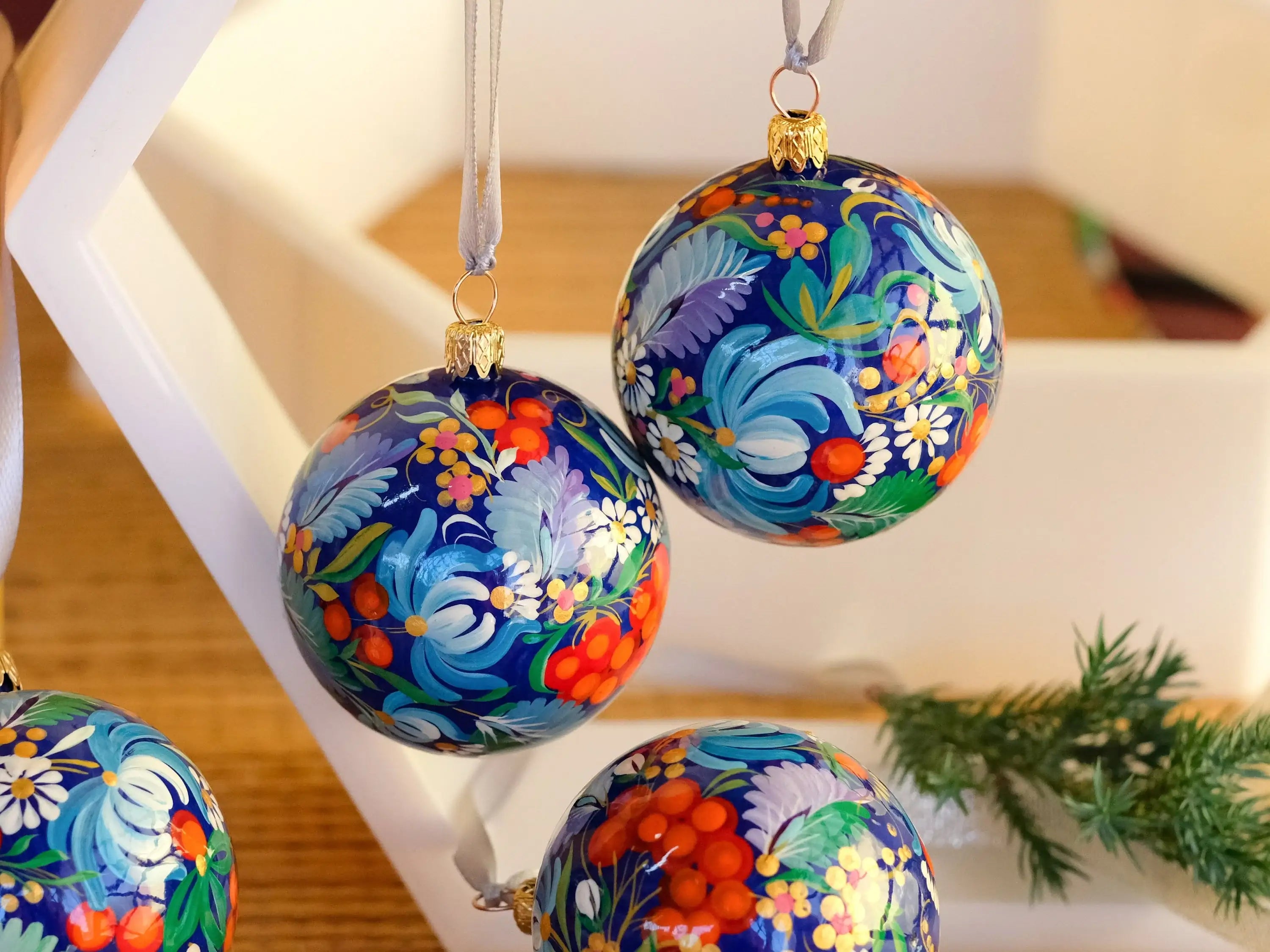 Hand-painted Set of 4 Red & Blue Flower Christmas Ball Ornaments 2.4 in - Petrykivka Folk Art, Gift-wrapped