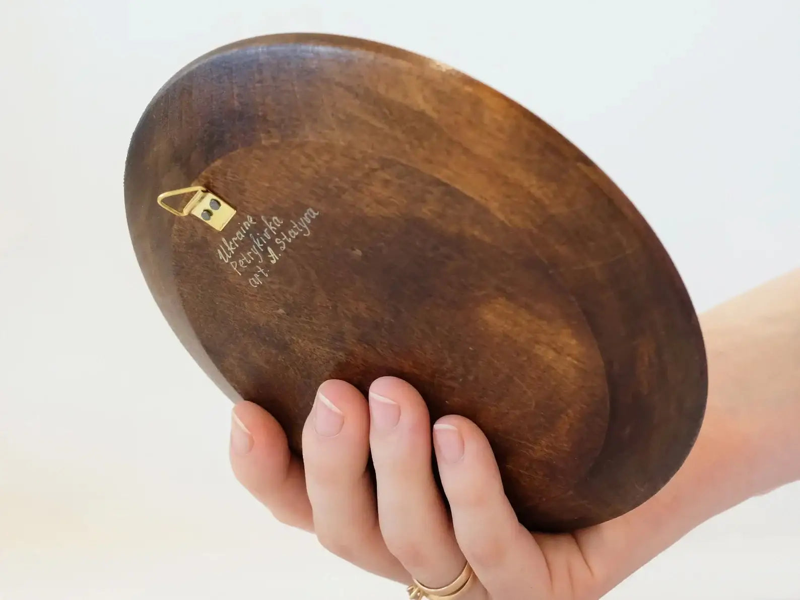 Custom Pet Portrait Painting on Wooden Plate - Personalized Pet Loss Memorial Gift, Animal Portrait Decorated with Petrykivka Art