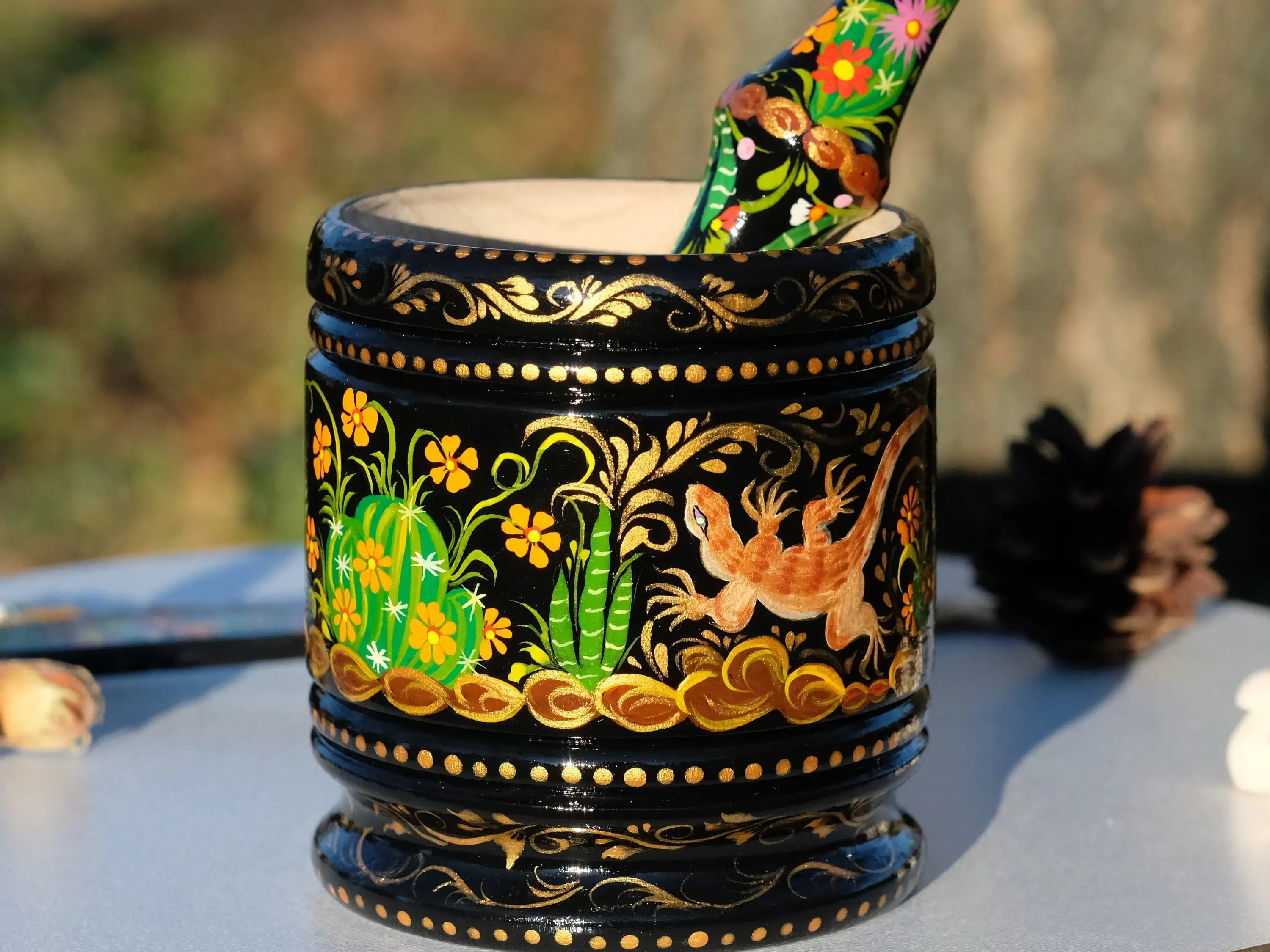 Wooden Mortar and Pestle Set - Hand-painted Salamander and Cactus Blossom Grinding Bowl, Golden and Black