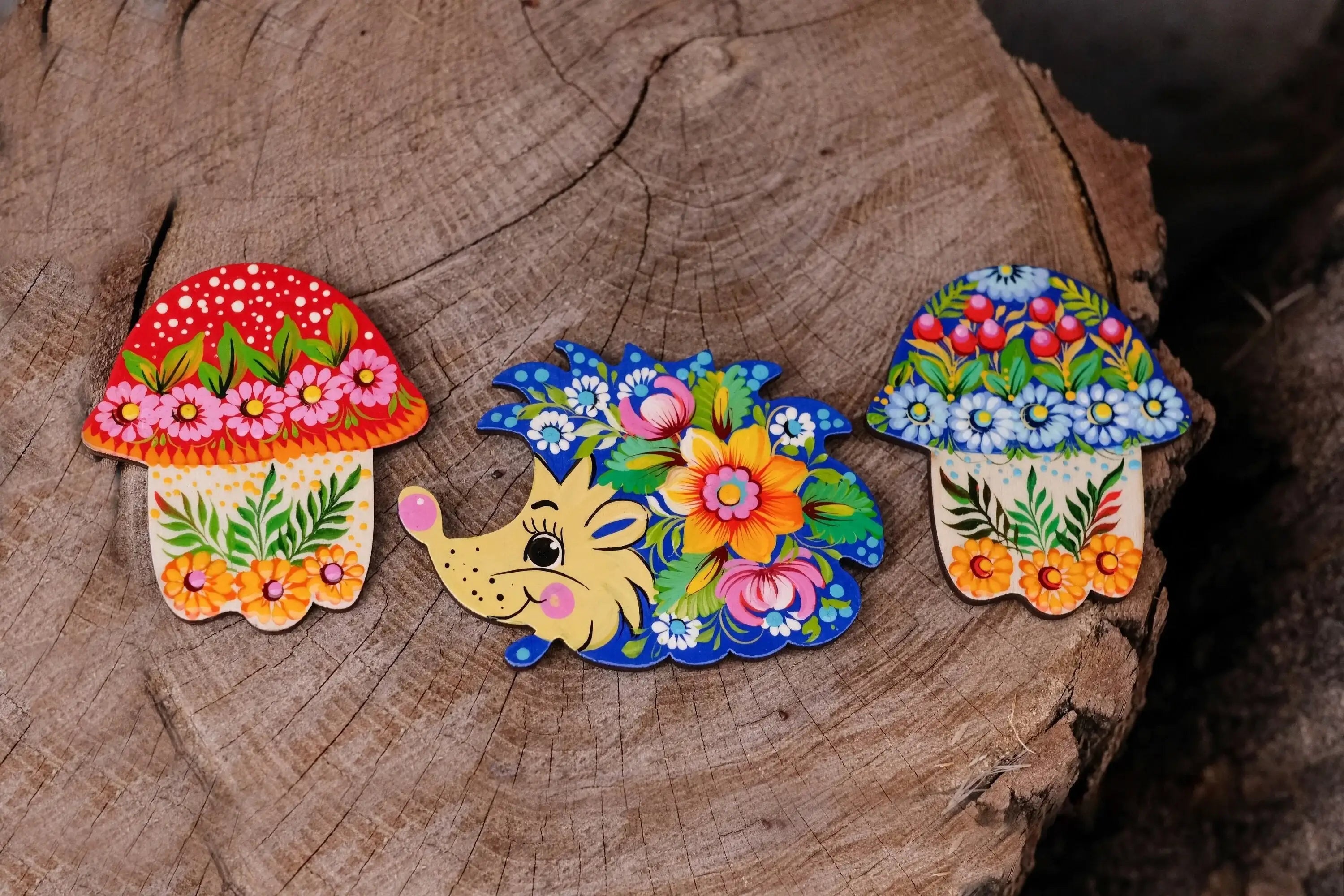 Painted Wooden Mushroom & Hedgehog Fridge Magnets - Petrykivka Art Decoratie Kitchen Magnets