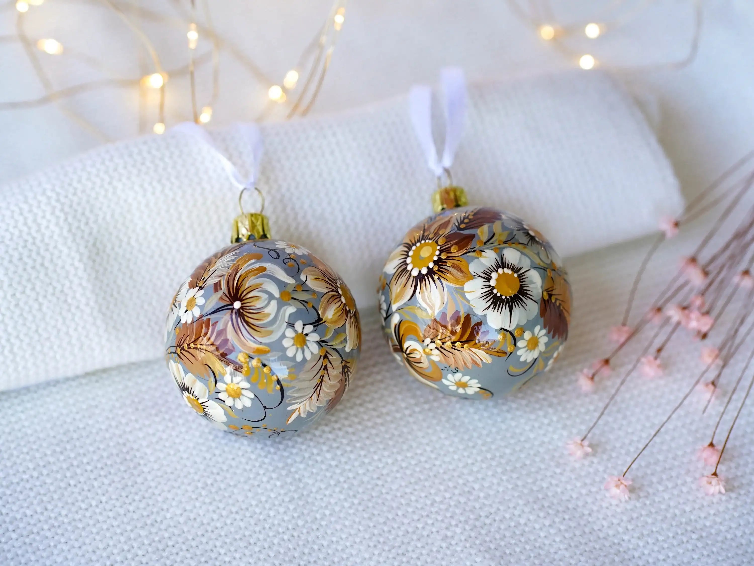 Set of 2Hhand-painted Christmas ornaments, Gift-wrapped