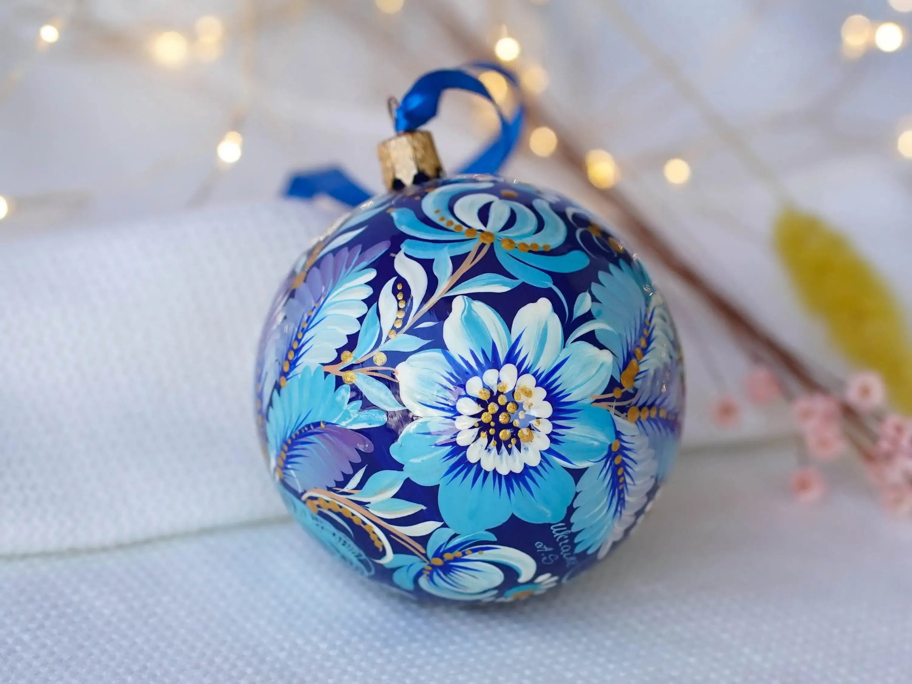 Painted Set of 3 Fairy Bird Christmas Ornament Balls 3.14 in - Artisanal Christmas Tree Decorations, Petrykivka Art