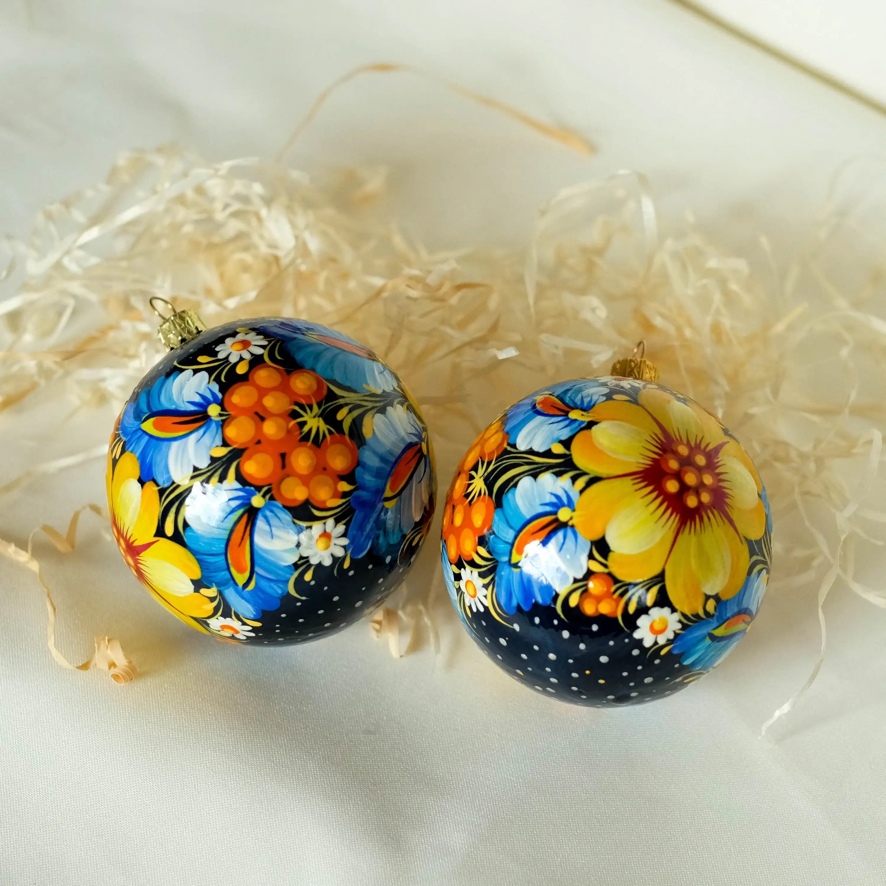 Set of Hand-painted Ukrainian Christmas Ball Ornaments 2.4 in, Gift-wrapped
