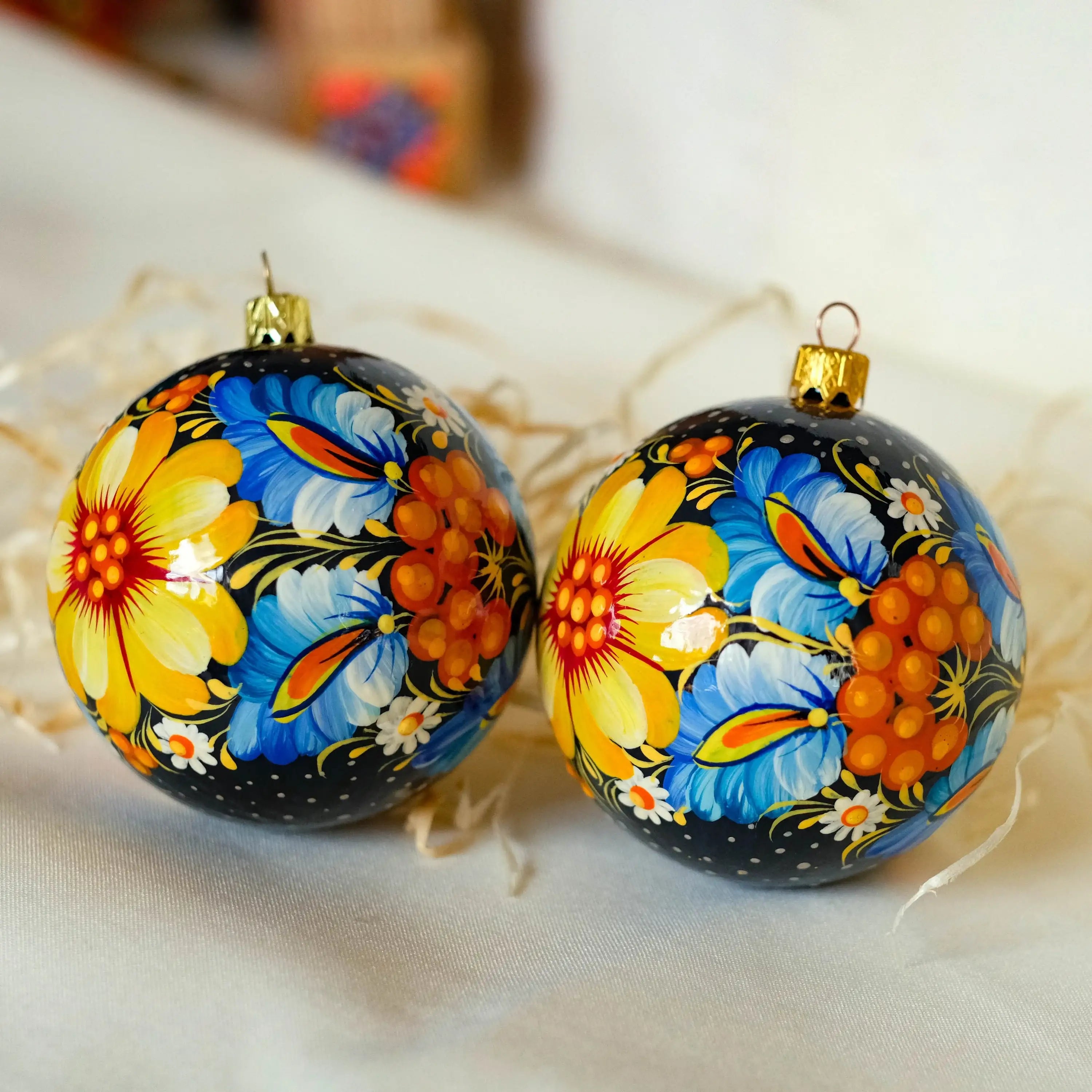 Set of Hand-painted Ukrainian Christmas Ball Ornaments 2.4 in, Gift-wrapped