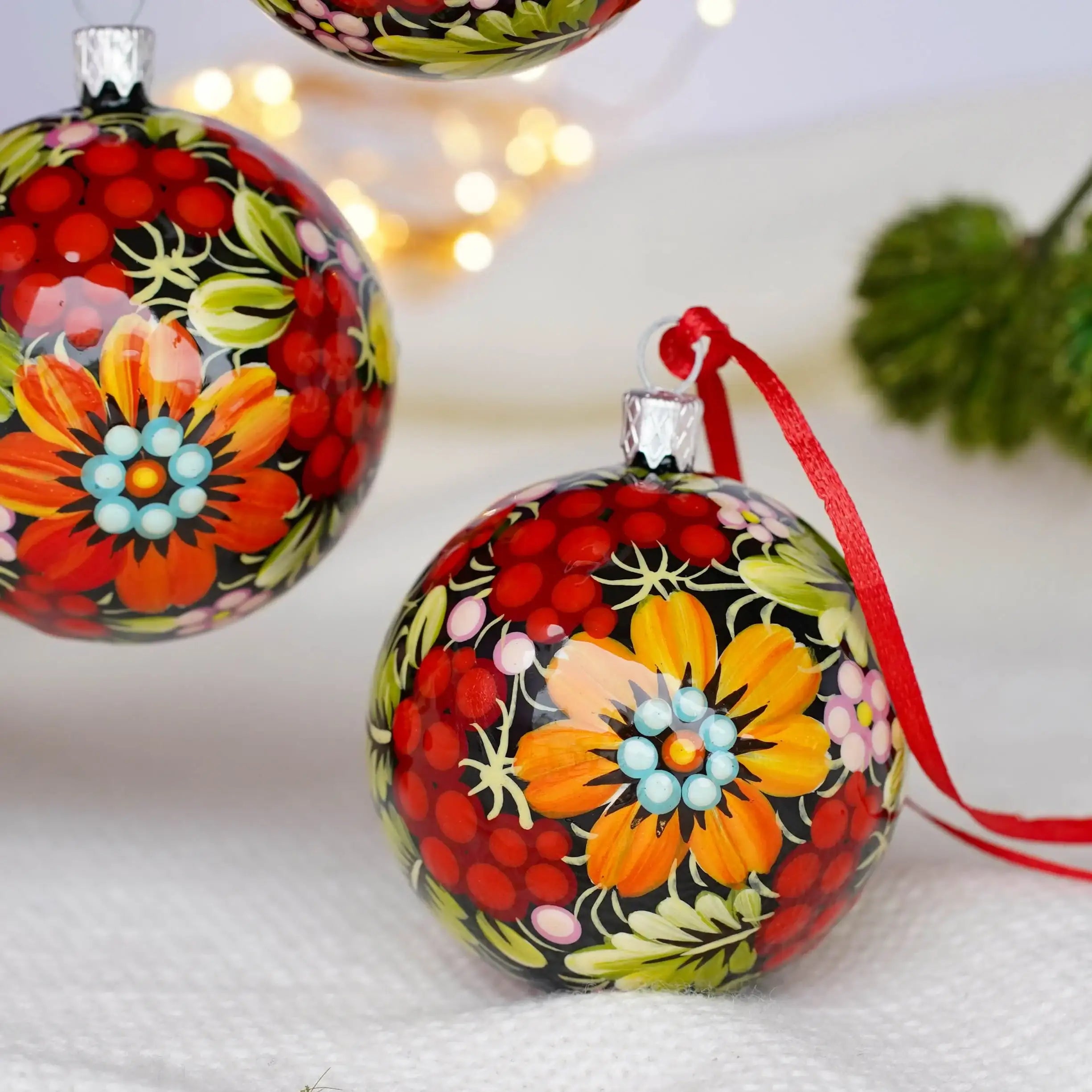 Hand-painted Set of 4 Red Flower Petrykivka Christmas Ball Ornaments 2.4 in, Gift-wrapped