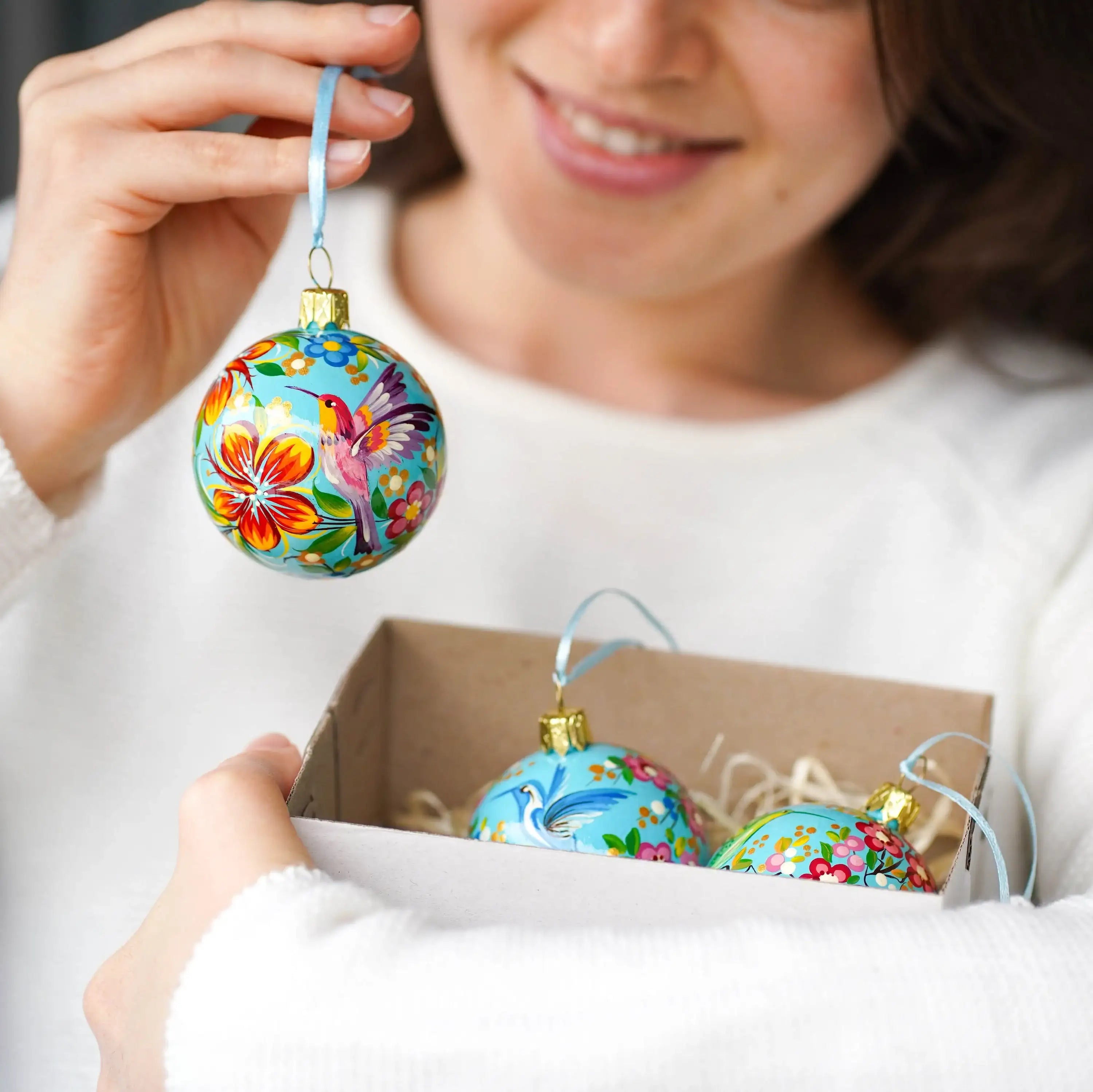 Hand-painted Set of 3 Hummingbird Christmas Ornaments Balls 2.4 in - Handmade Artisanal Christmas Tree Decorations, Petrykivka Art