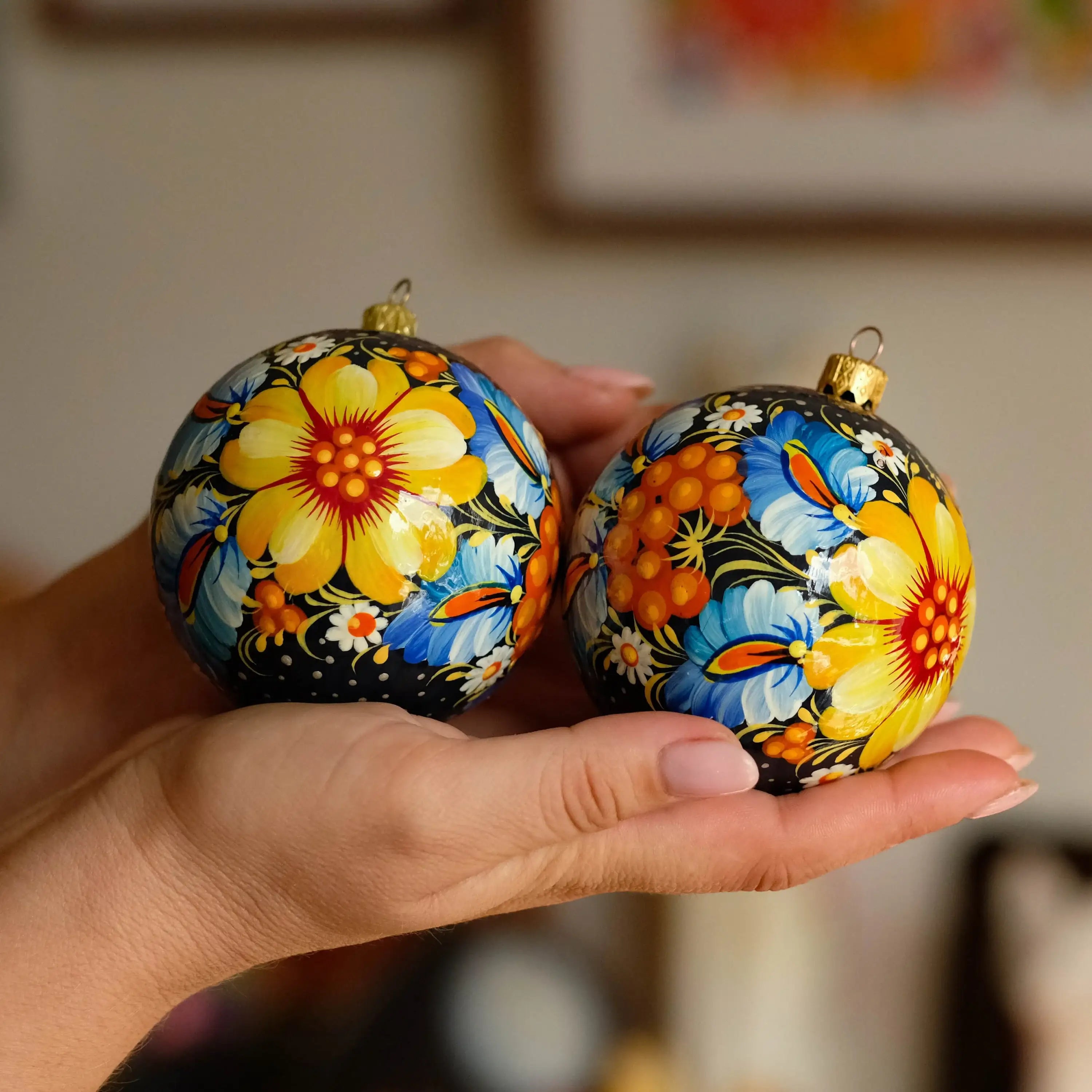 Set of Hand-painted Ukrainian Christmas Ball Ornaments 2.4 in, Gift-wrapped