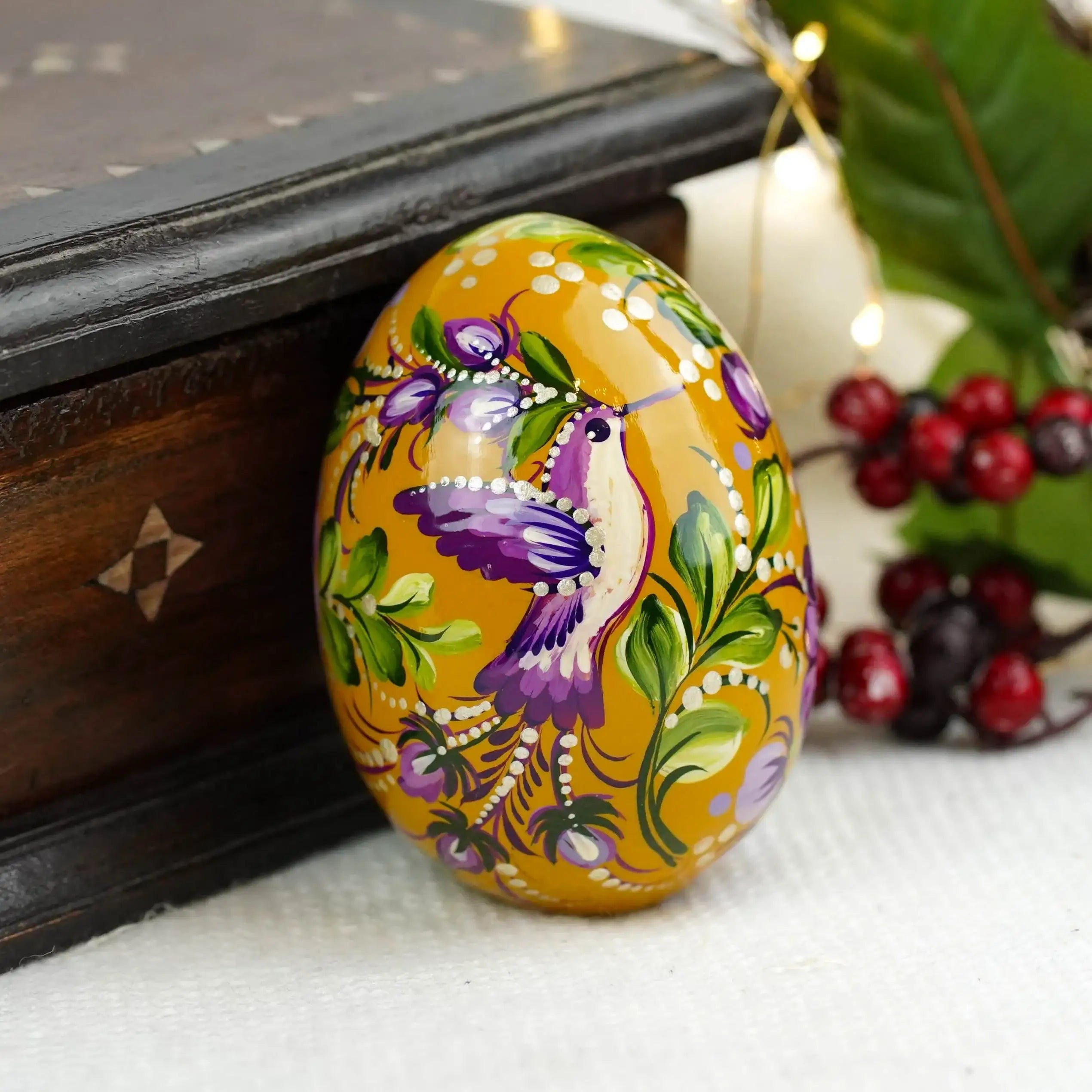 Large 3.54' Hand-painted Hummingbird Easter Egg - Wooden Purple Flower Egg