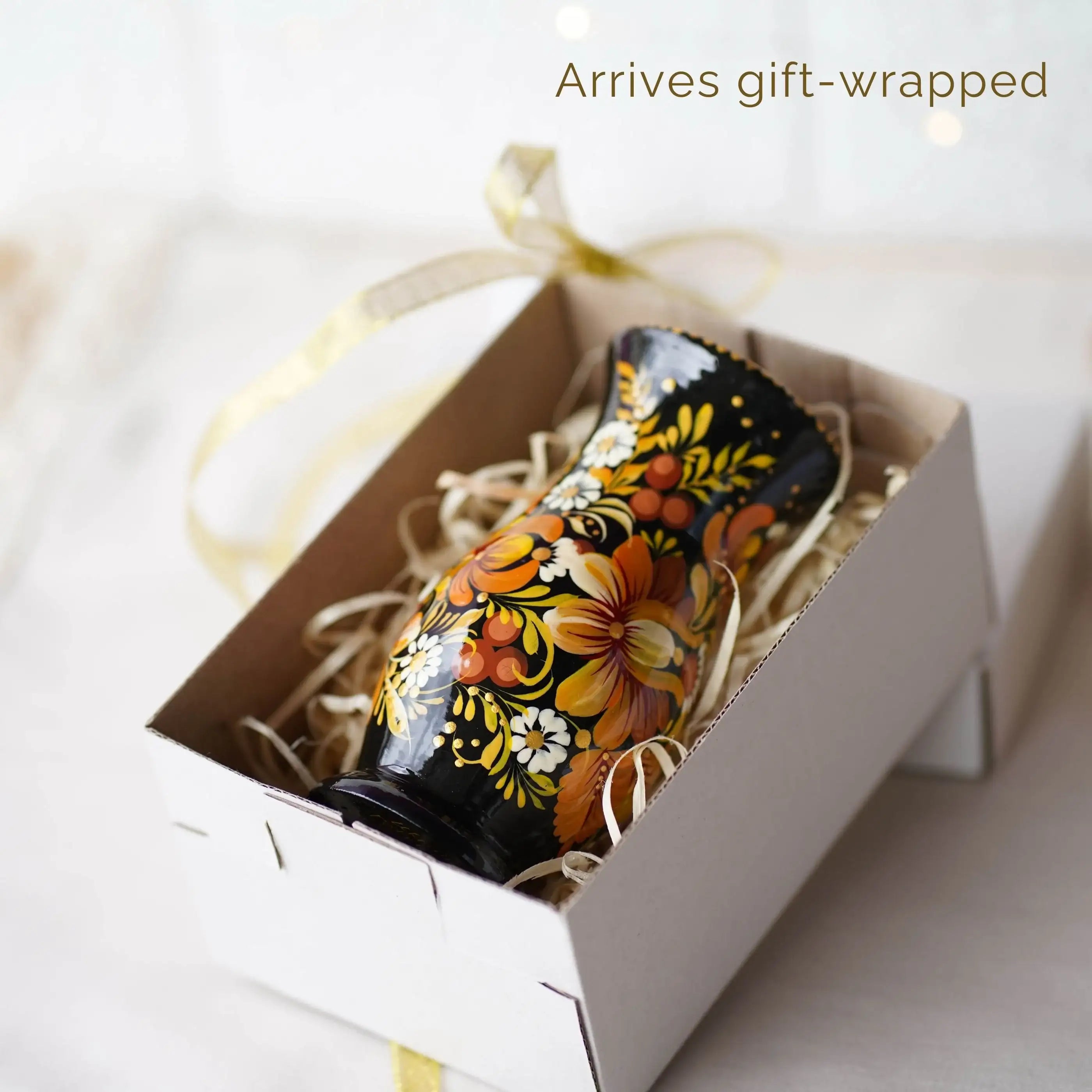 Hand-painted Wooden Vase 4.7 in - Personalized Small Vase for Dried Flowers, Beige Flower Ukrainian Folk Art Petrykivka Vase