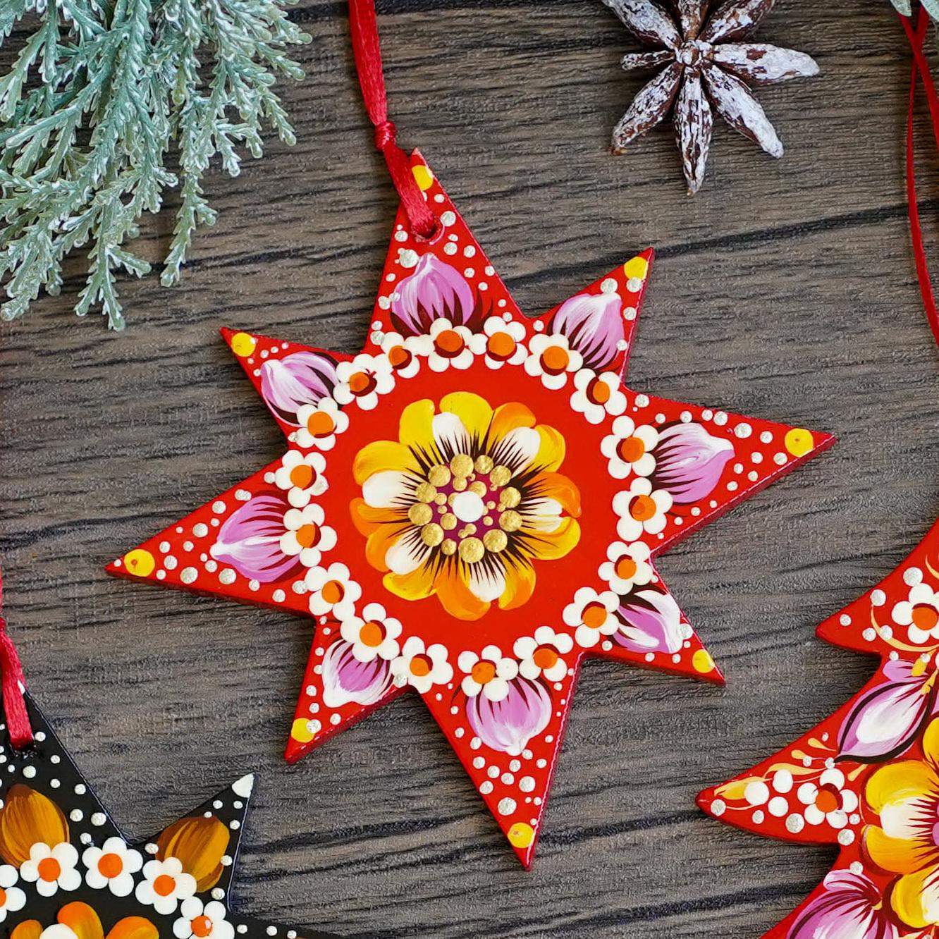 Hand-painted Wooden Star Christmas Ornament - Handmade Ukrainian Pertykivka Christmas Tree Decoration, Pink & Red Flower Hanging Ornament