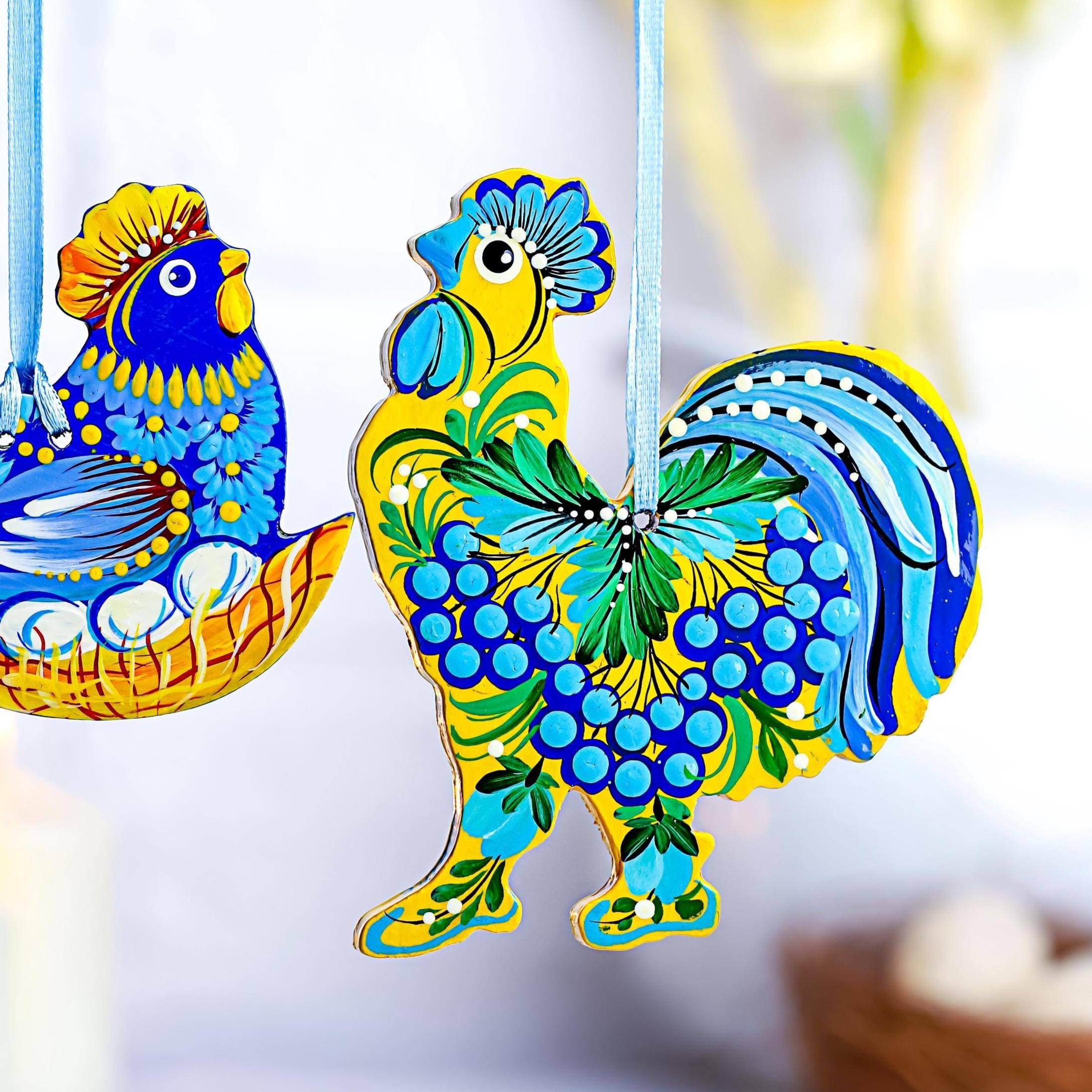 Painted Wooden Chicken Ornament - Personalized Ukrainian Petrykivka Decoration
