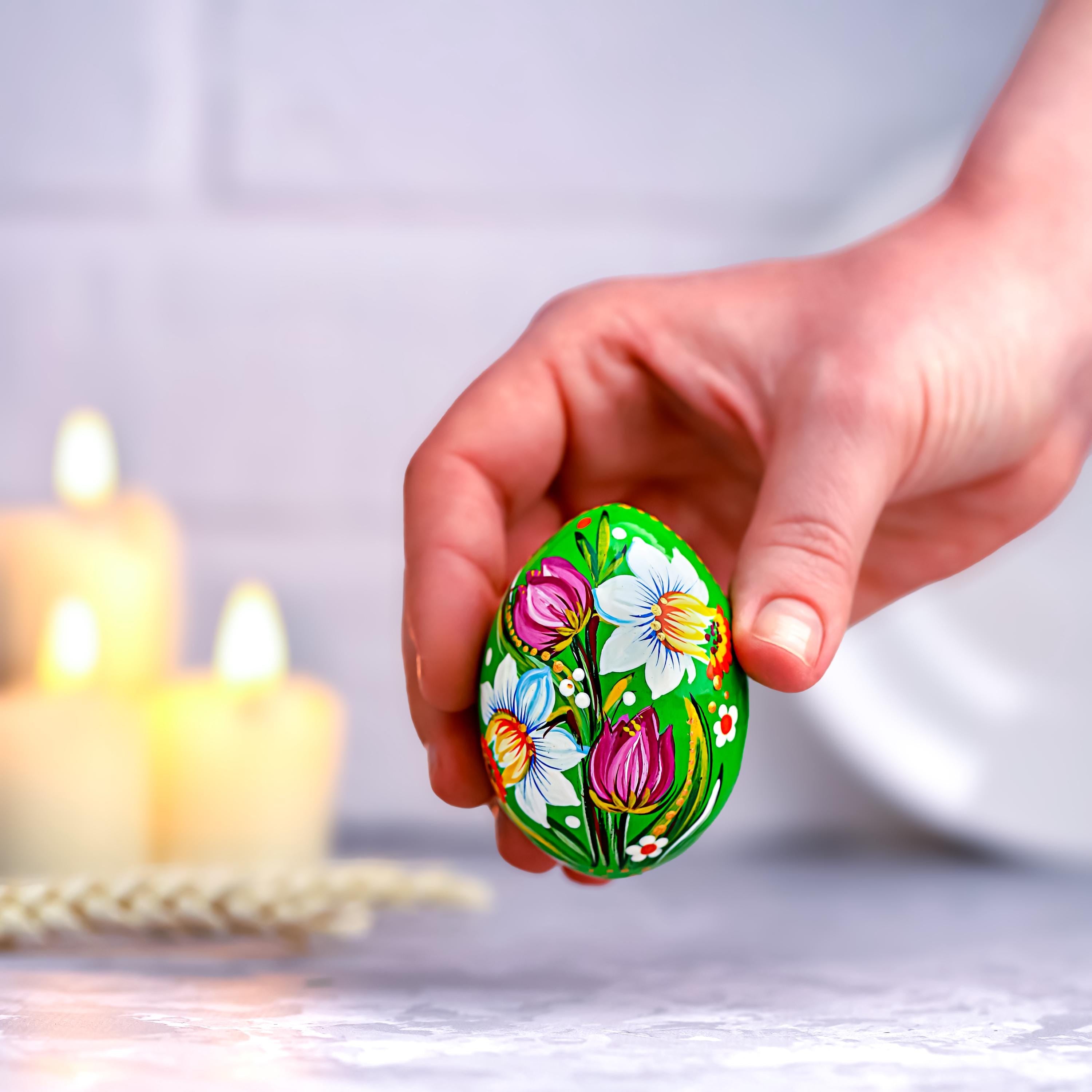 Personalized Painted Wooden Egg - Ukrainian Petrykivka Pysanky Eggs, Daffodil & Tulip Easter Decoration