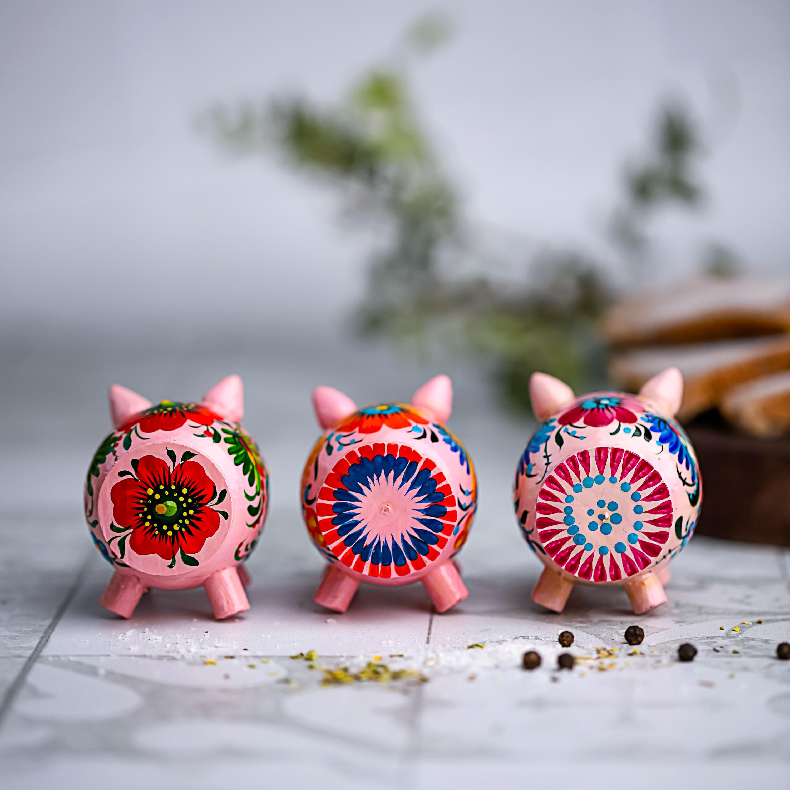 Wooden Pig Salt & Pepper Shaker Hand Painted with Petrykivka Art, Tight-Seal Lid
