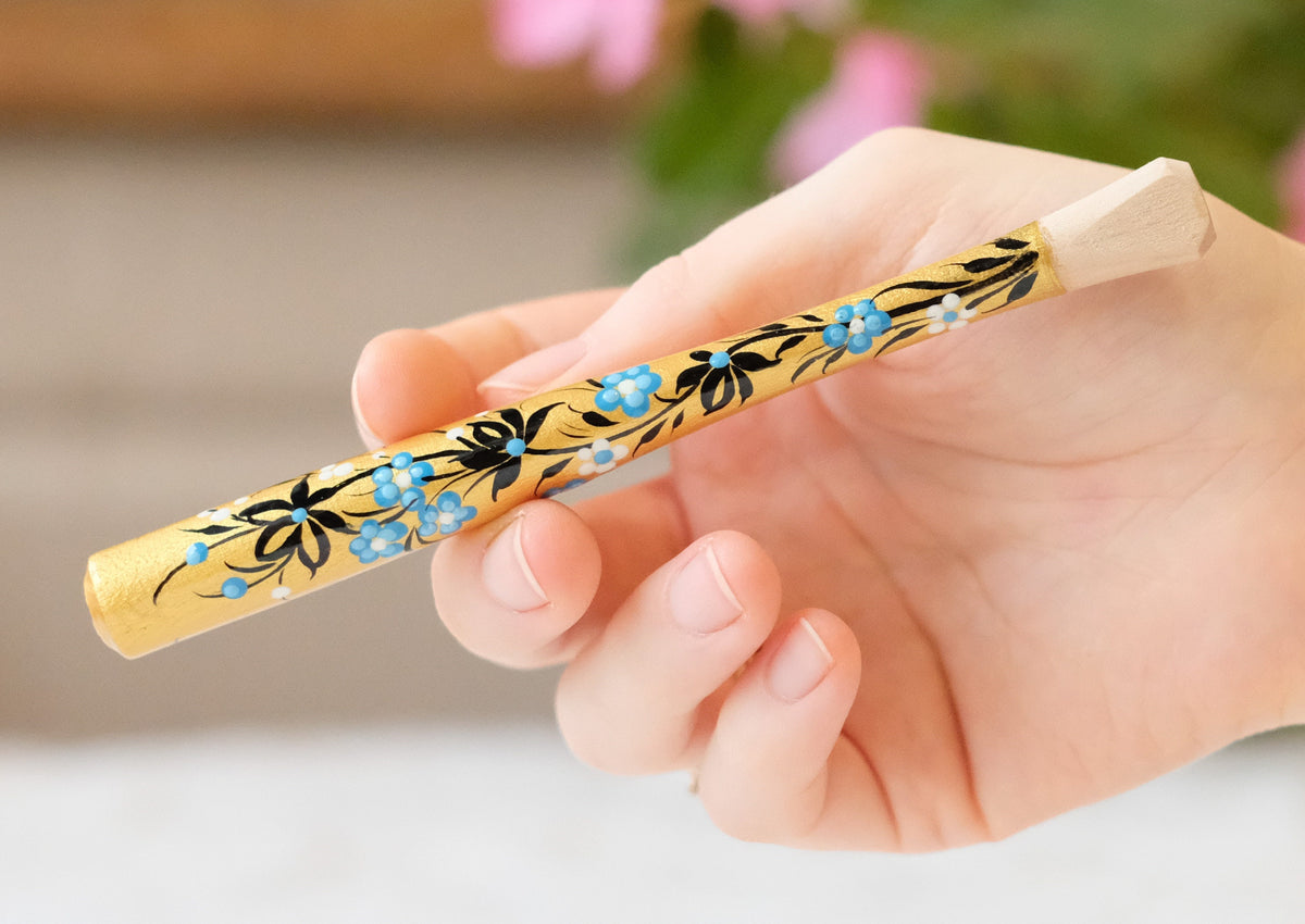 Painted Wooden Regular Cigarette Holder - Golden Flower Mouthpiece with Ukrainian Folk Art Petrykivka