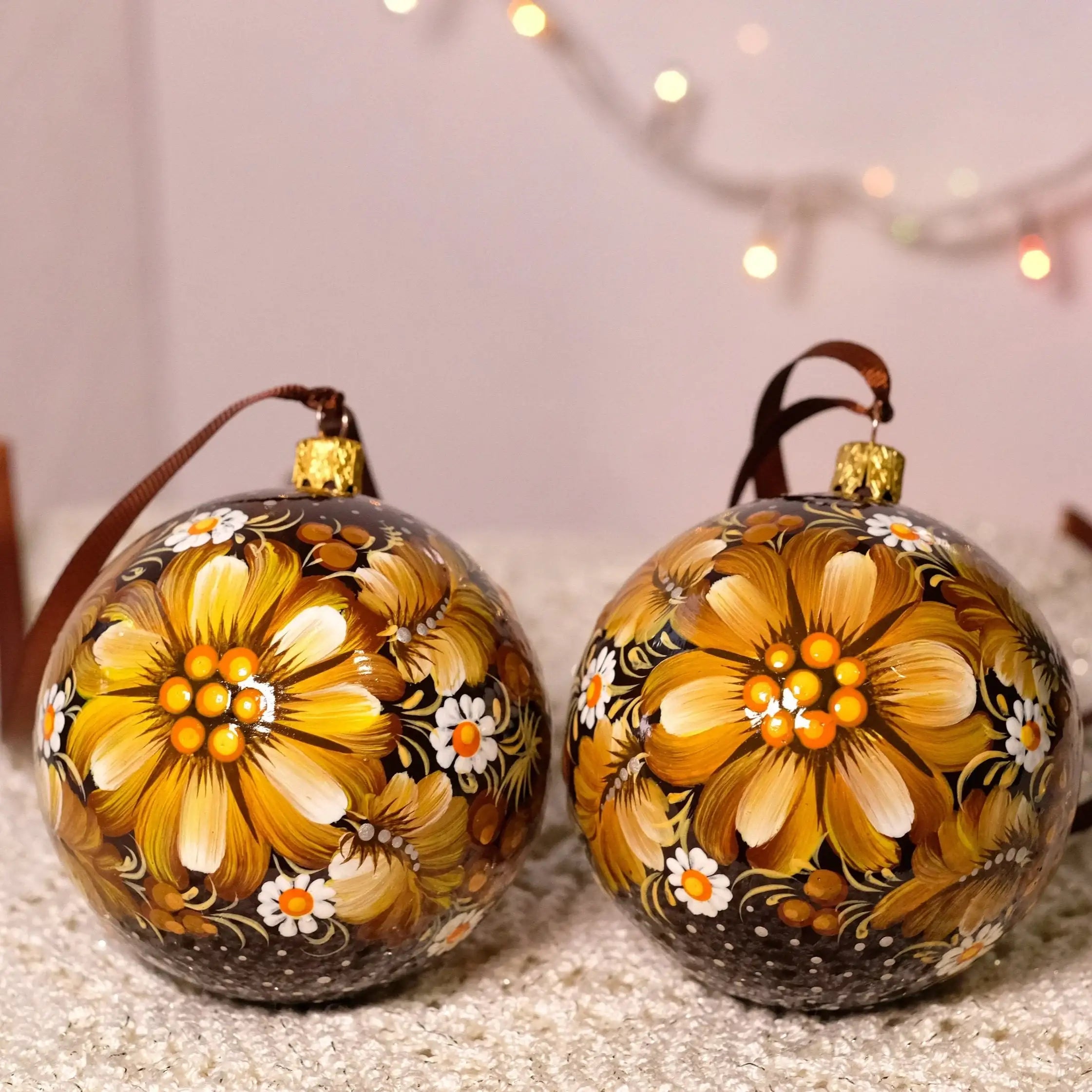 Hand-painted Christmas Ornament Ball 3.14 in
