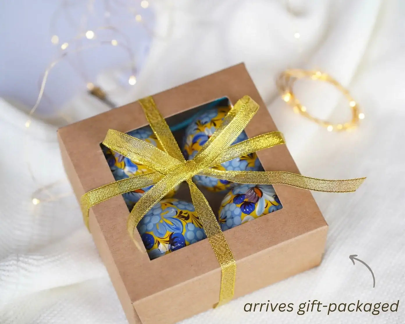 Set of 4 painted Ukrainian Christmas Ball Ornaments 2.4 in, Gift-wrapped