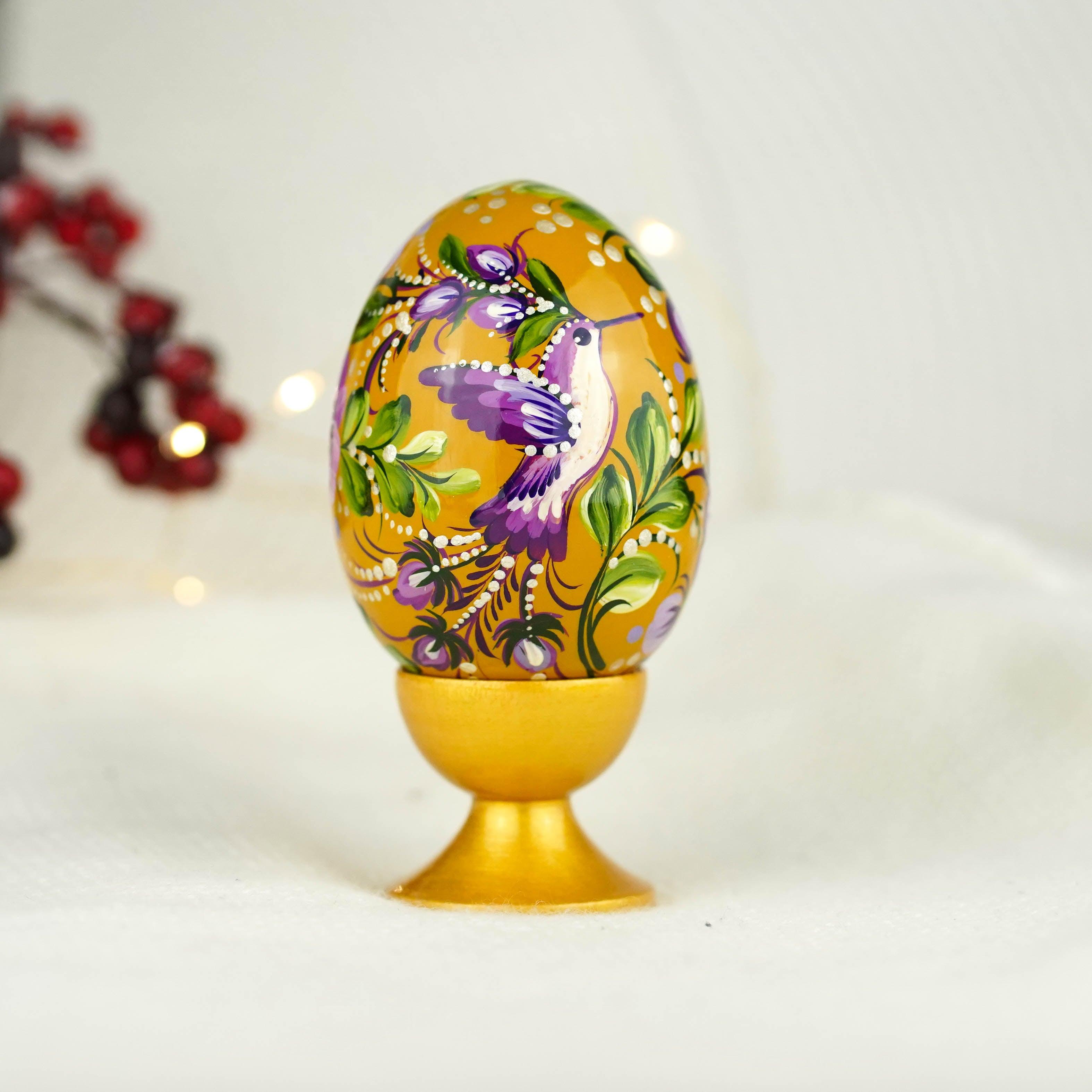 Large 3.54' hand-painted hummingbird Easter egg - Wooden purple flower egg