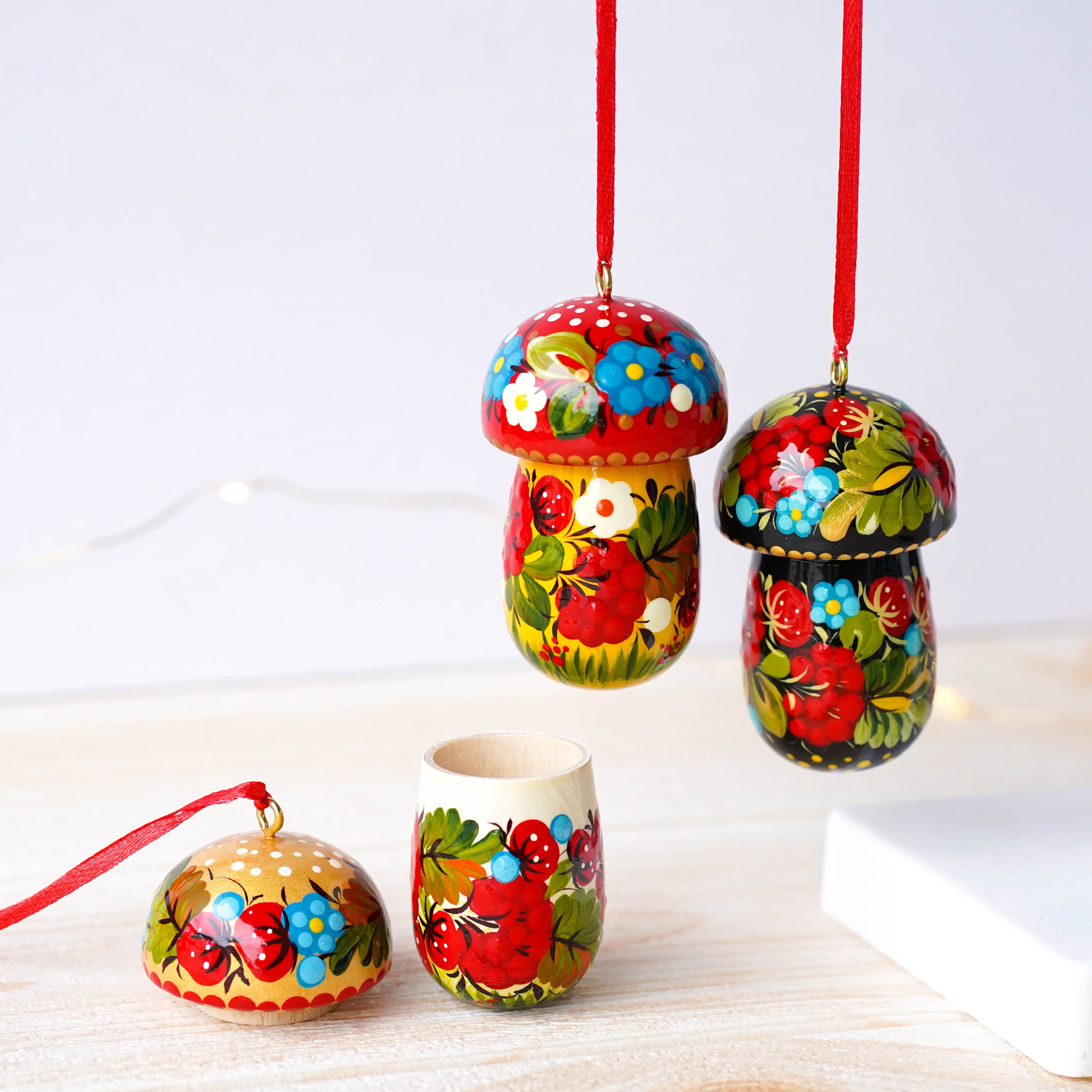 Hand-painted Fillable Wooden Mushroom Christmas Ornament - Artisanal Christmas Tree Decoration, Petrykivka Art