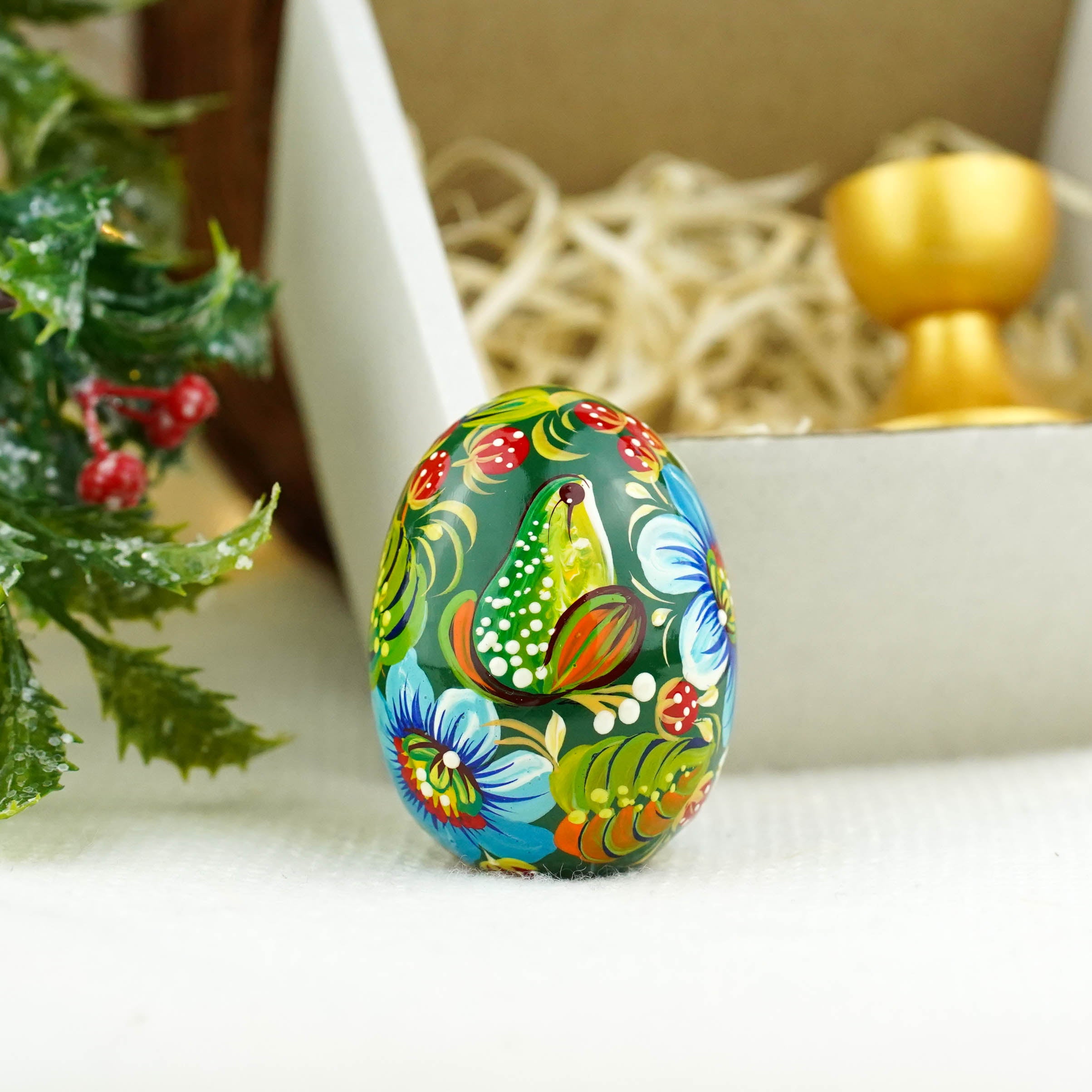 Wooden Frog Easter egg - Hand-painted Easter egg decoration