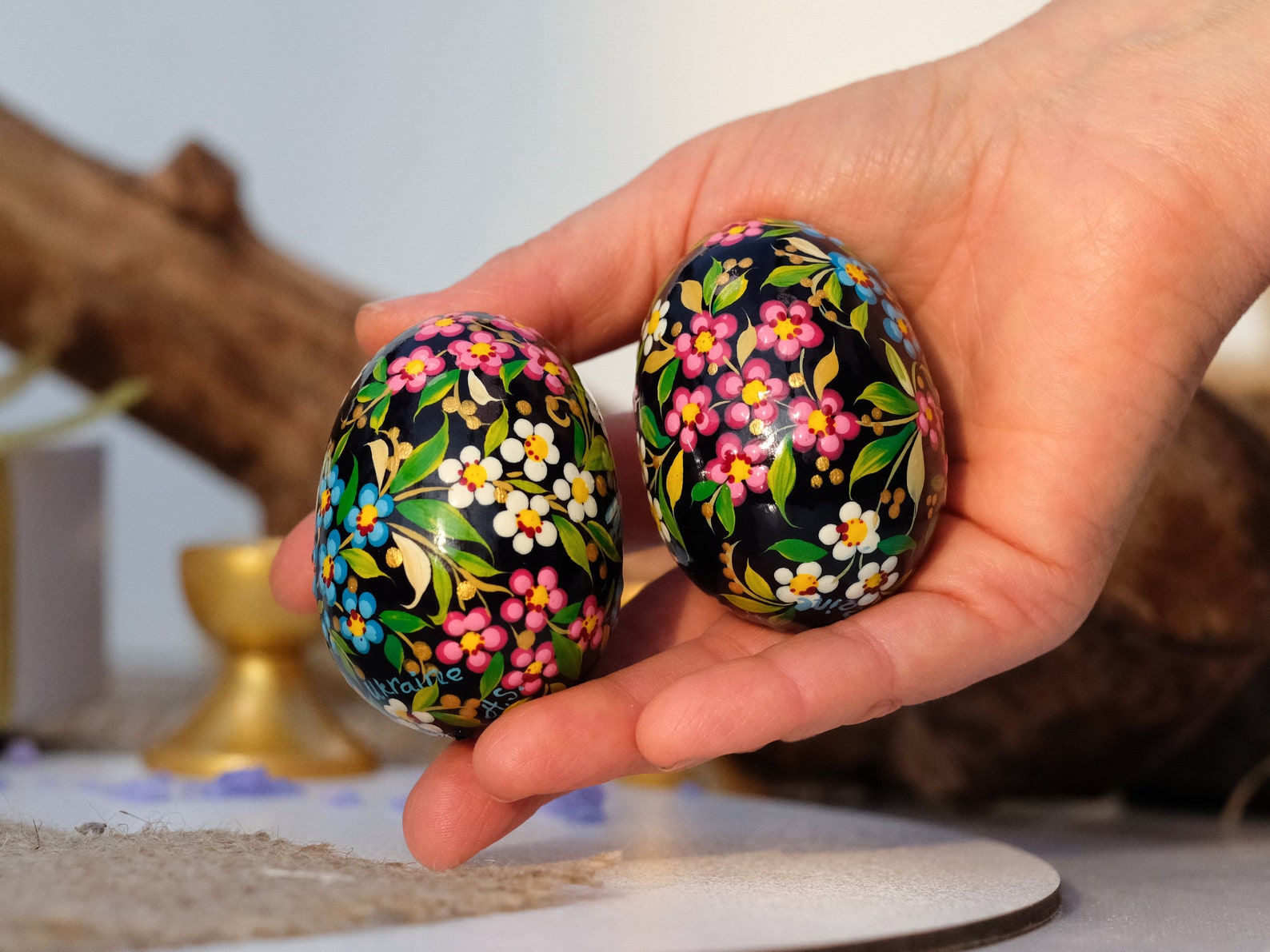 Painted Hummingbird Easter egg - Cherry blossom wooden Easter egg