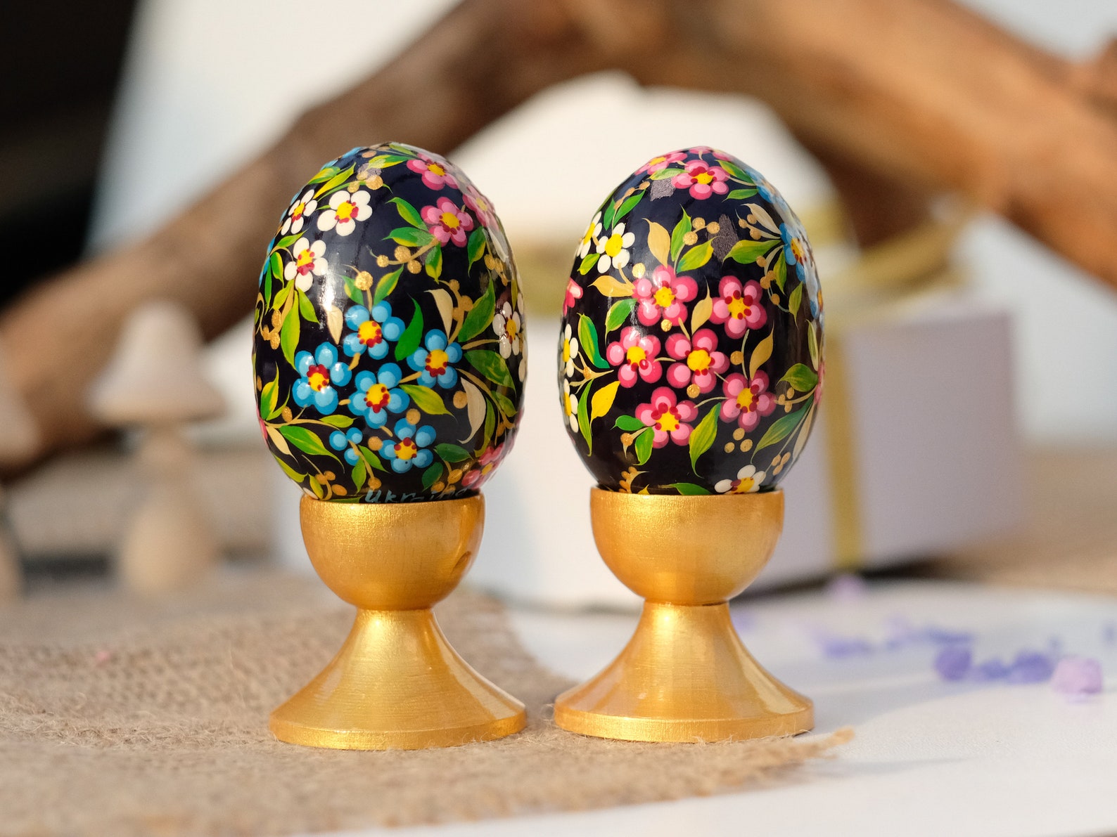 Painted Hummingbird Easter egg - Cherry blossom wooden Easter egg