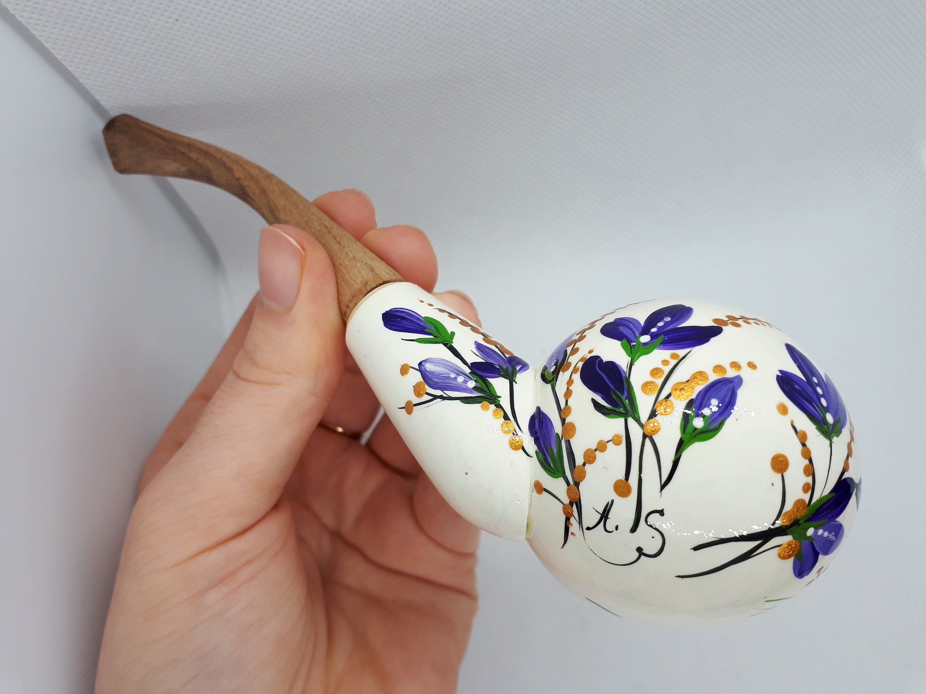 Painted Lily of the Valley Smoking Pipe - Wooden Tobacco Pipe with Ukrainian Folk Art Petrykivka