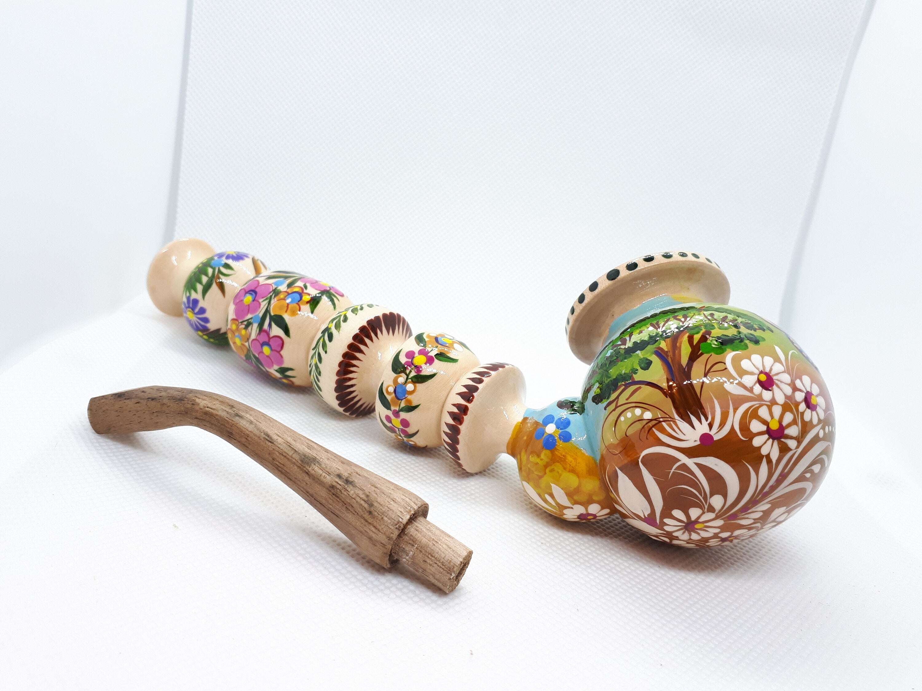 Long Wooden Smoking Pipe with Painted Giraffe in Sunglasses - Savanna Animal Pipe
