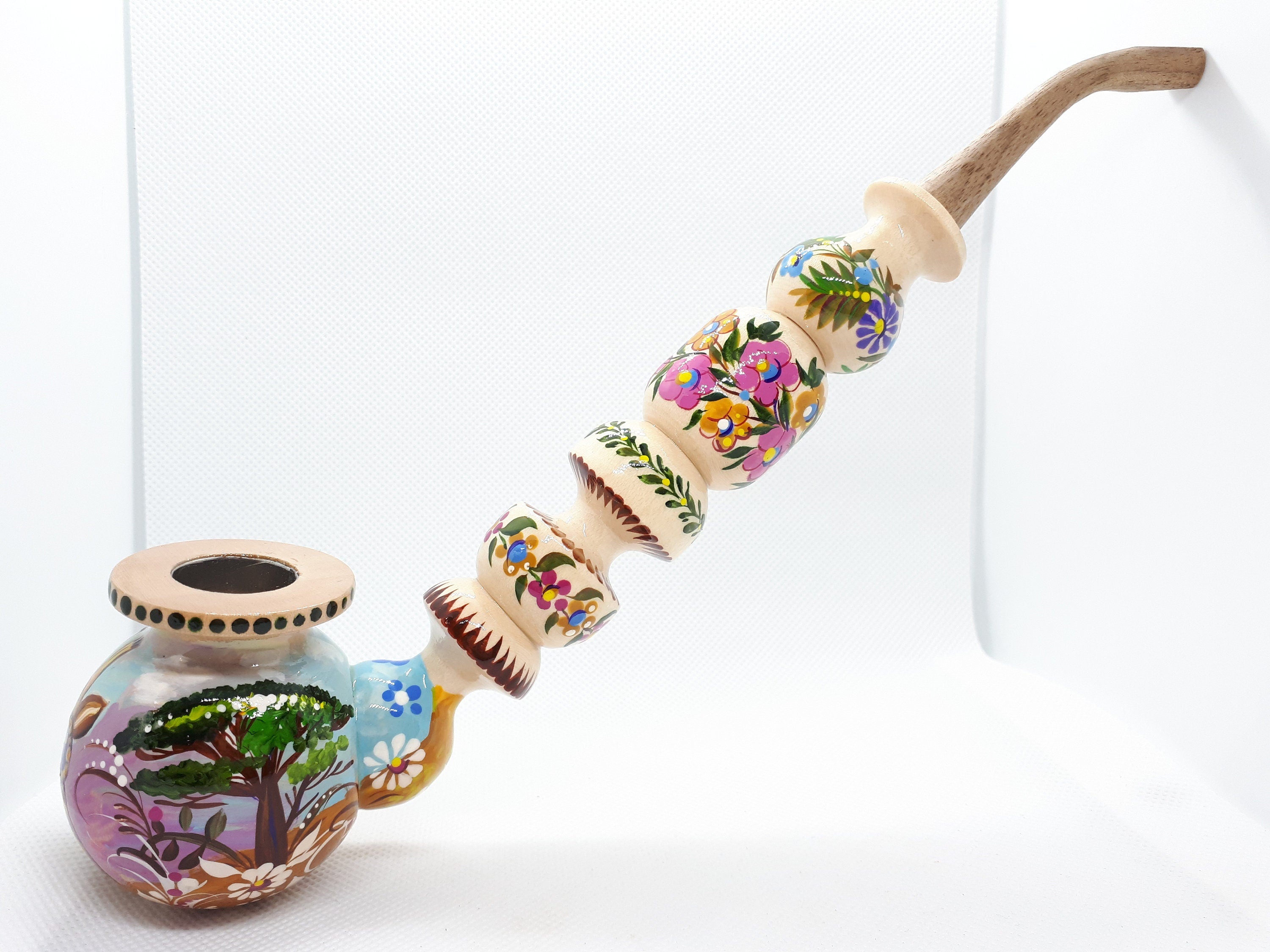 Long Wooden Smoking Pipe with Painted Giraffe in Sunglasses - Savanna Animal Pipe