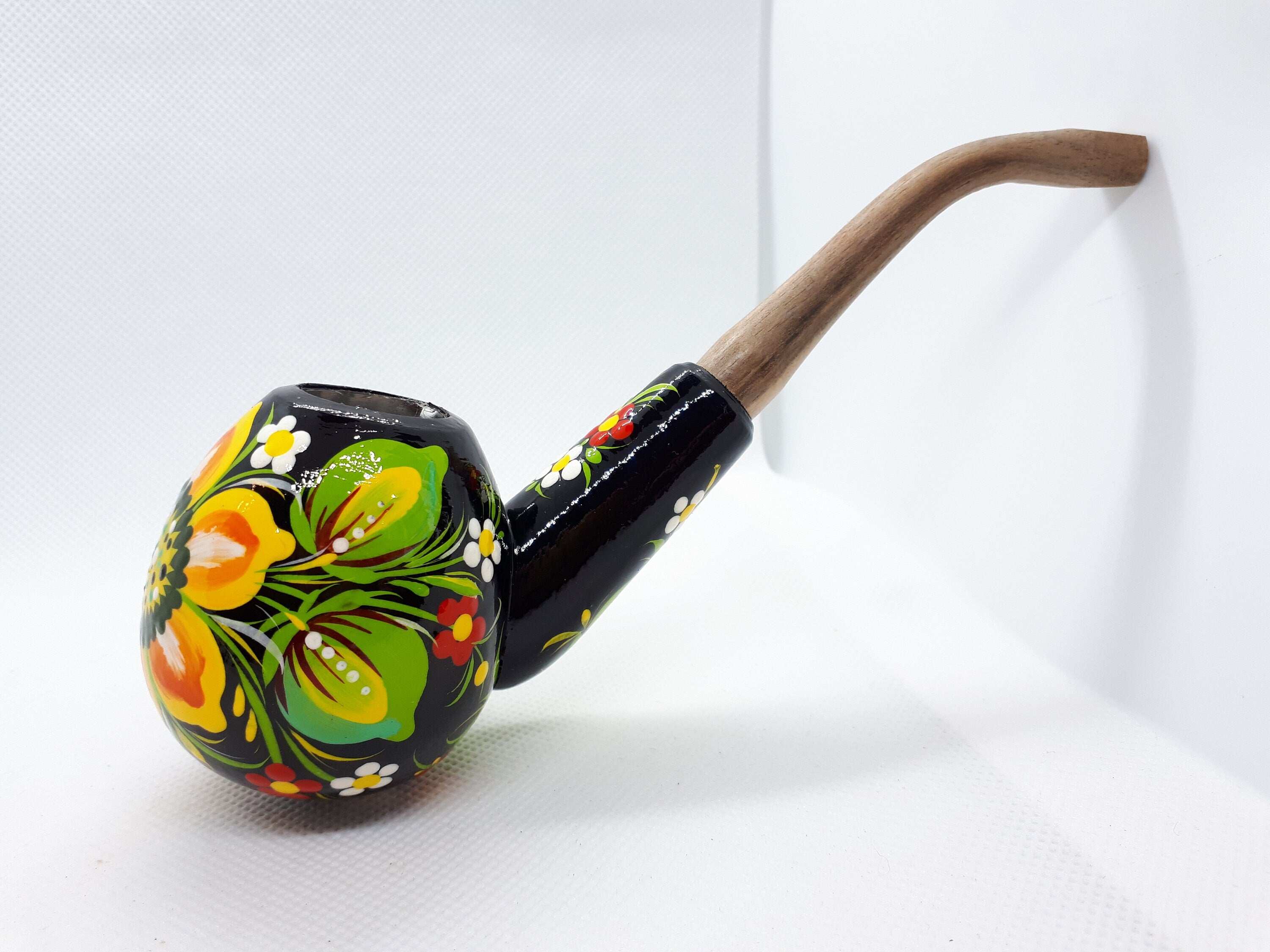 Painted Wooden Sunflower Smoking Pipe - Tobacco Pipe with Ukrainian Folk Art Petrykivka